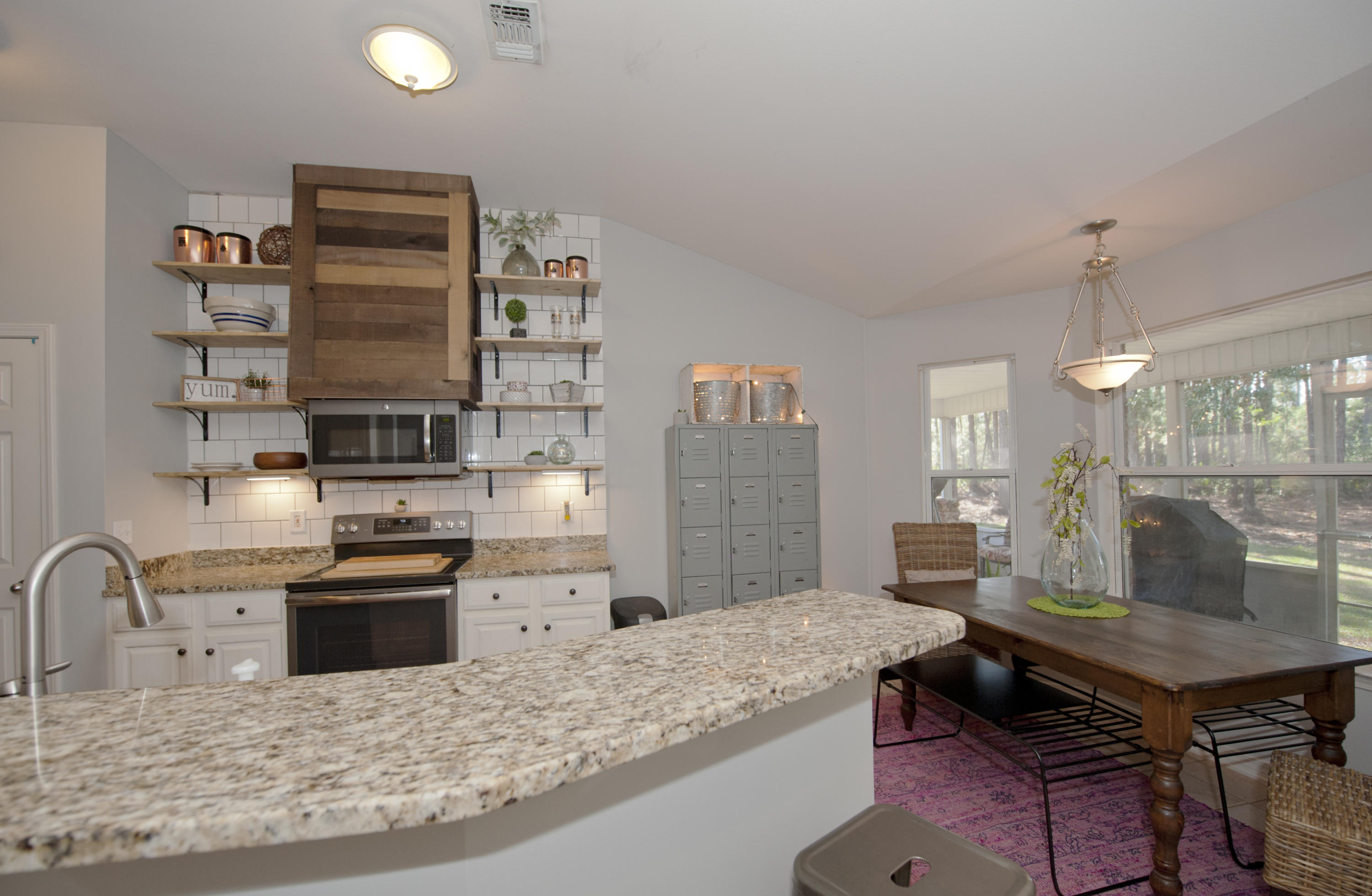 HOLLEY BY THE SEA - Residential