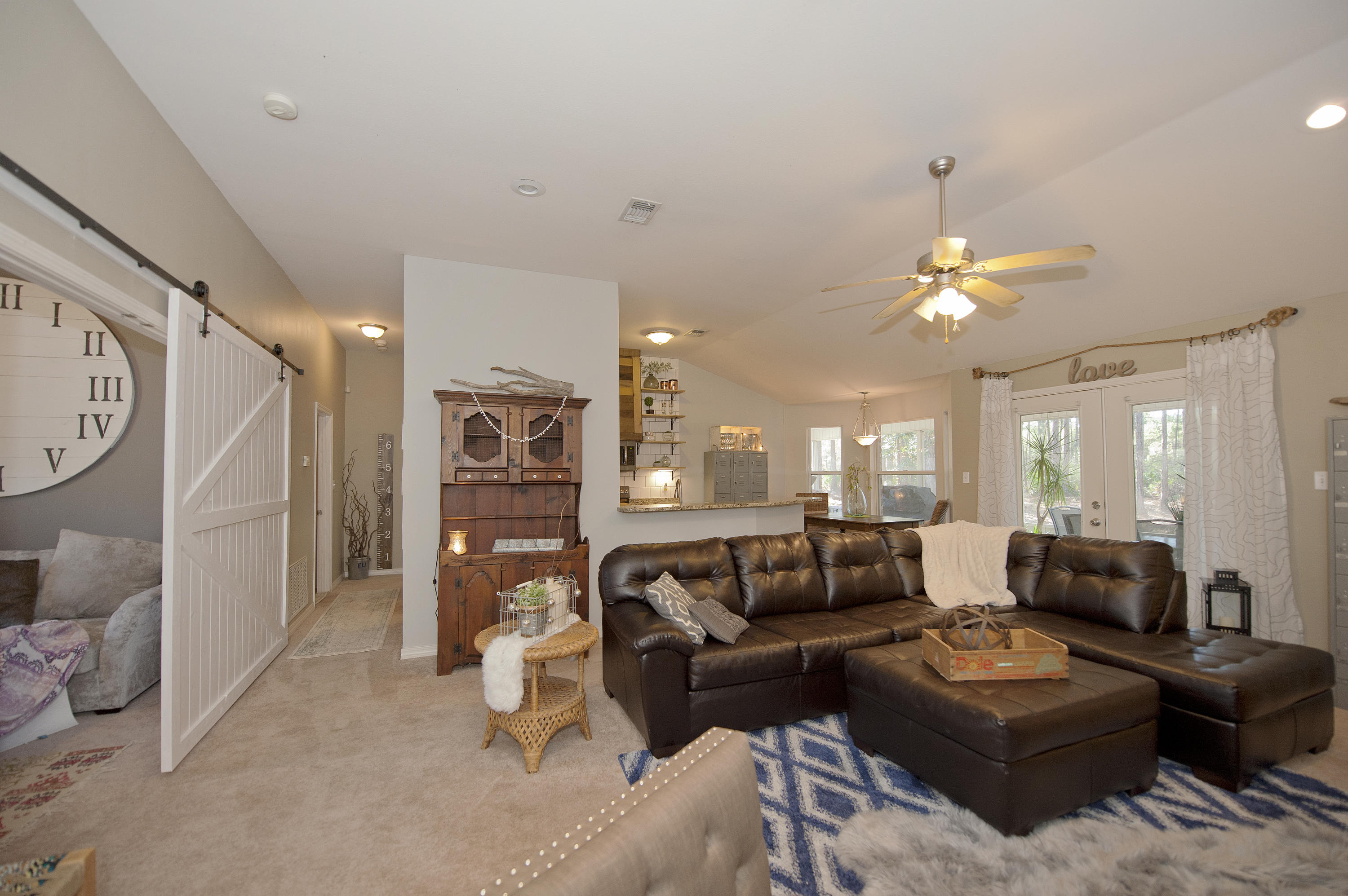 HOLLEY BY THE SEA - Residential