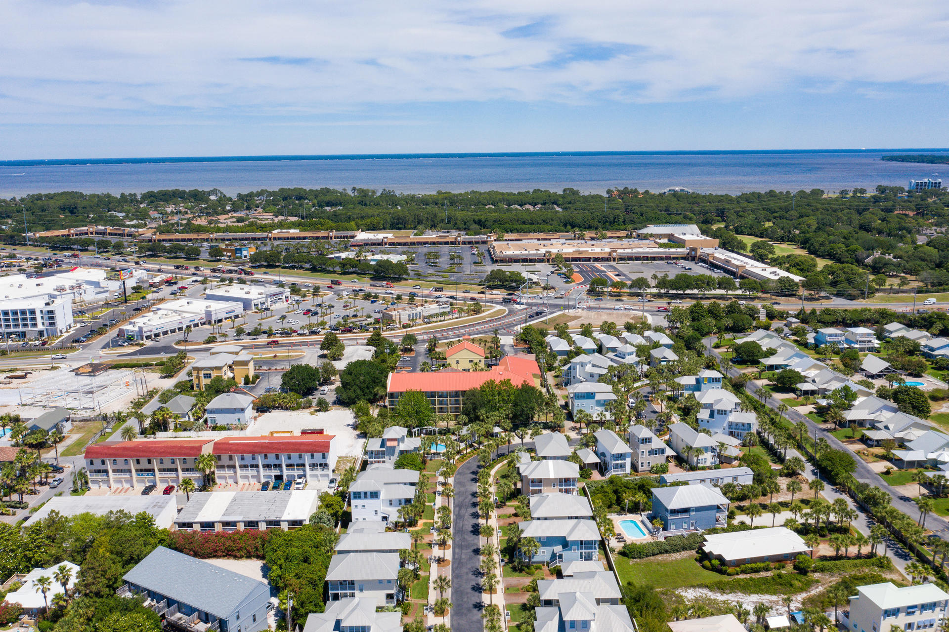 GULFSIDE COTTAGES - Residential