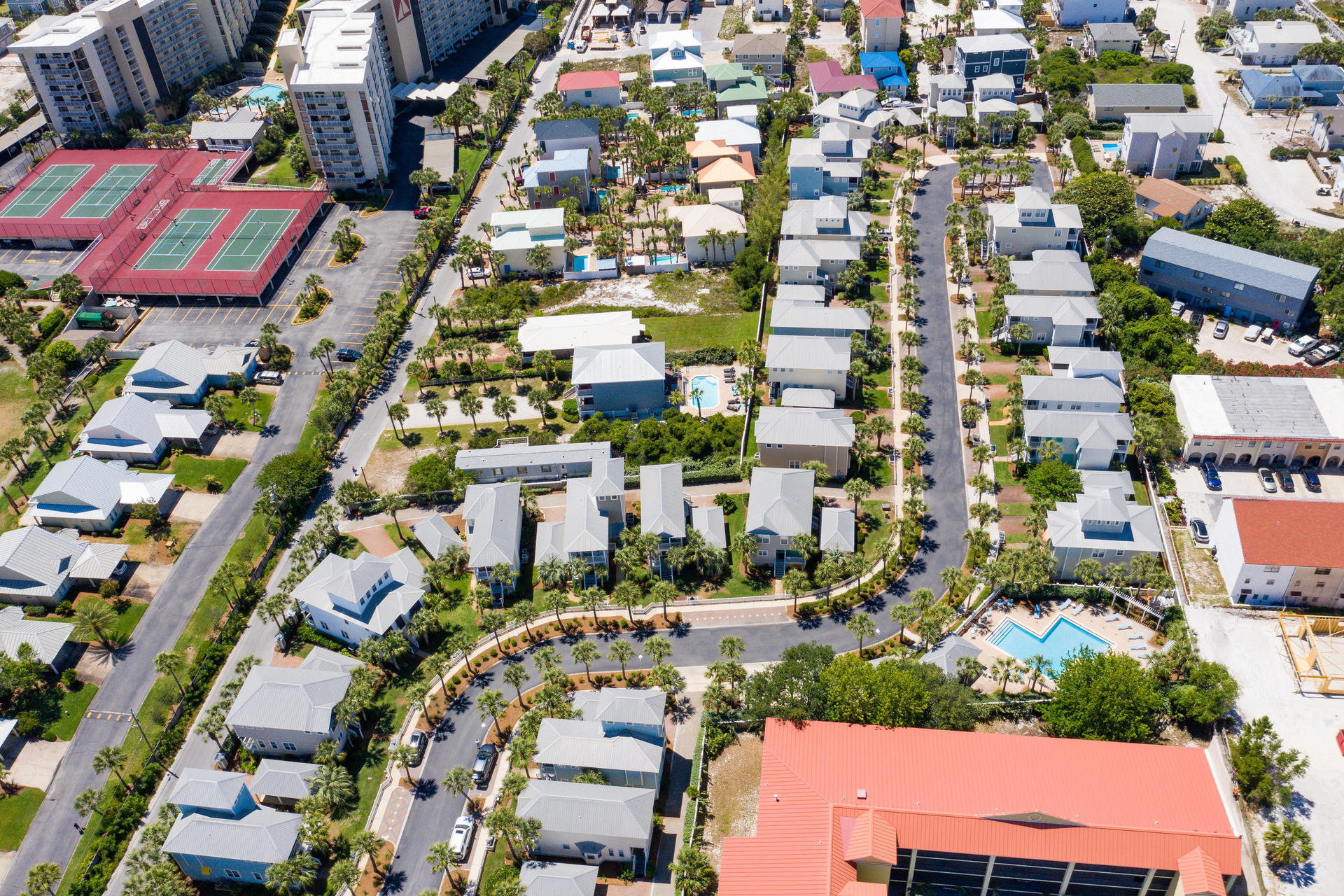 GULFSIDE COTTAGES - Residential