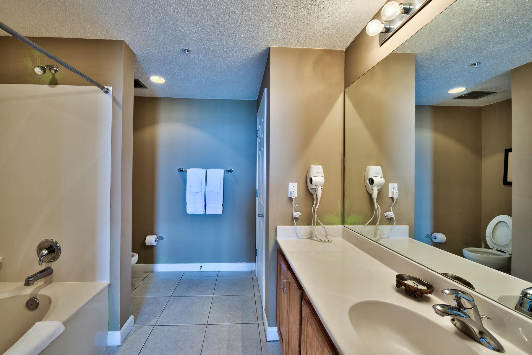 STERLING REEF - Residential