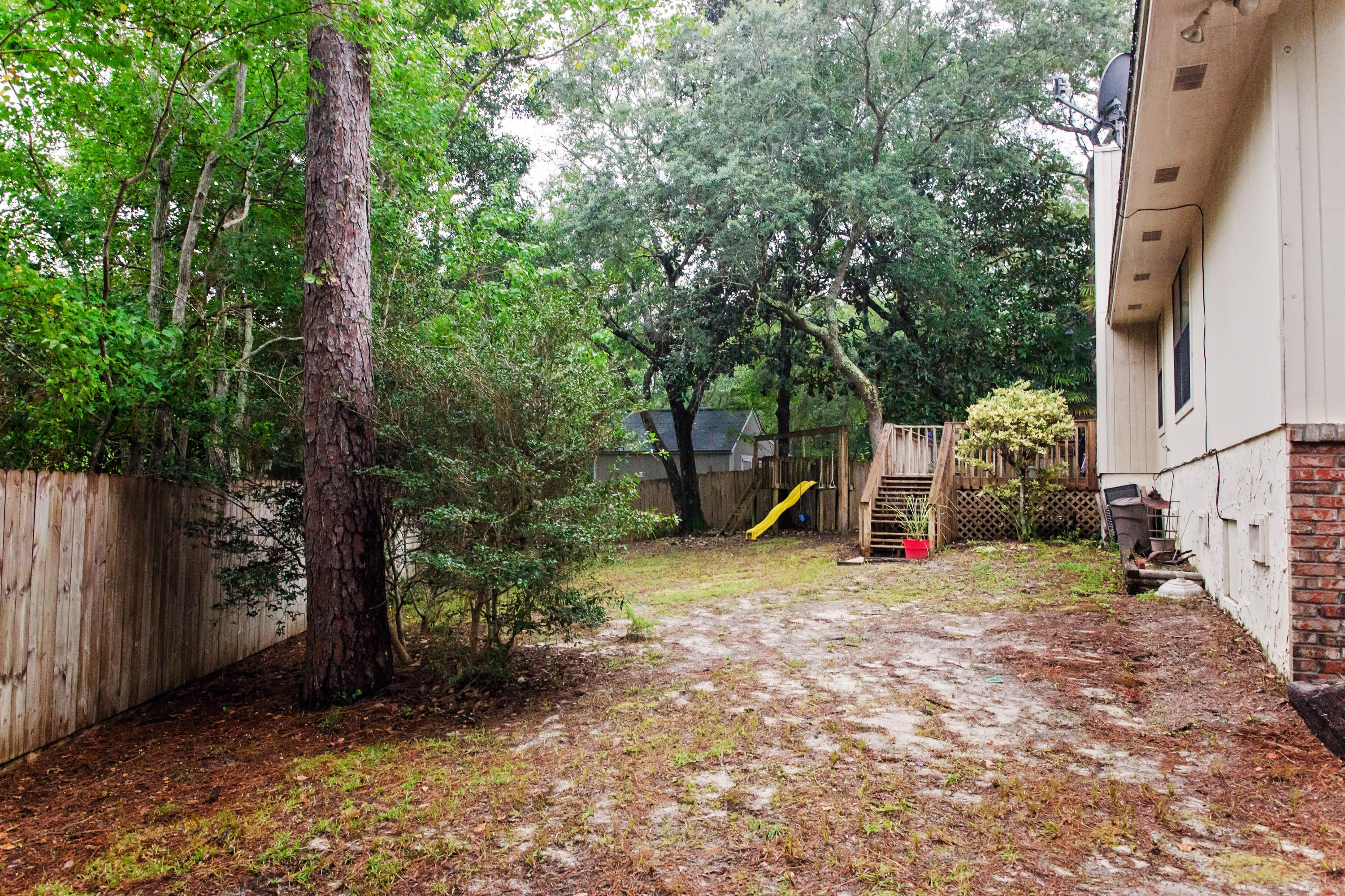 PINECREST HILLS - Residential