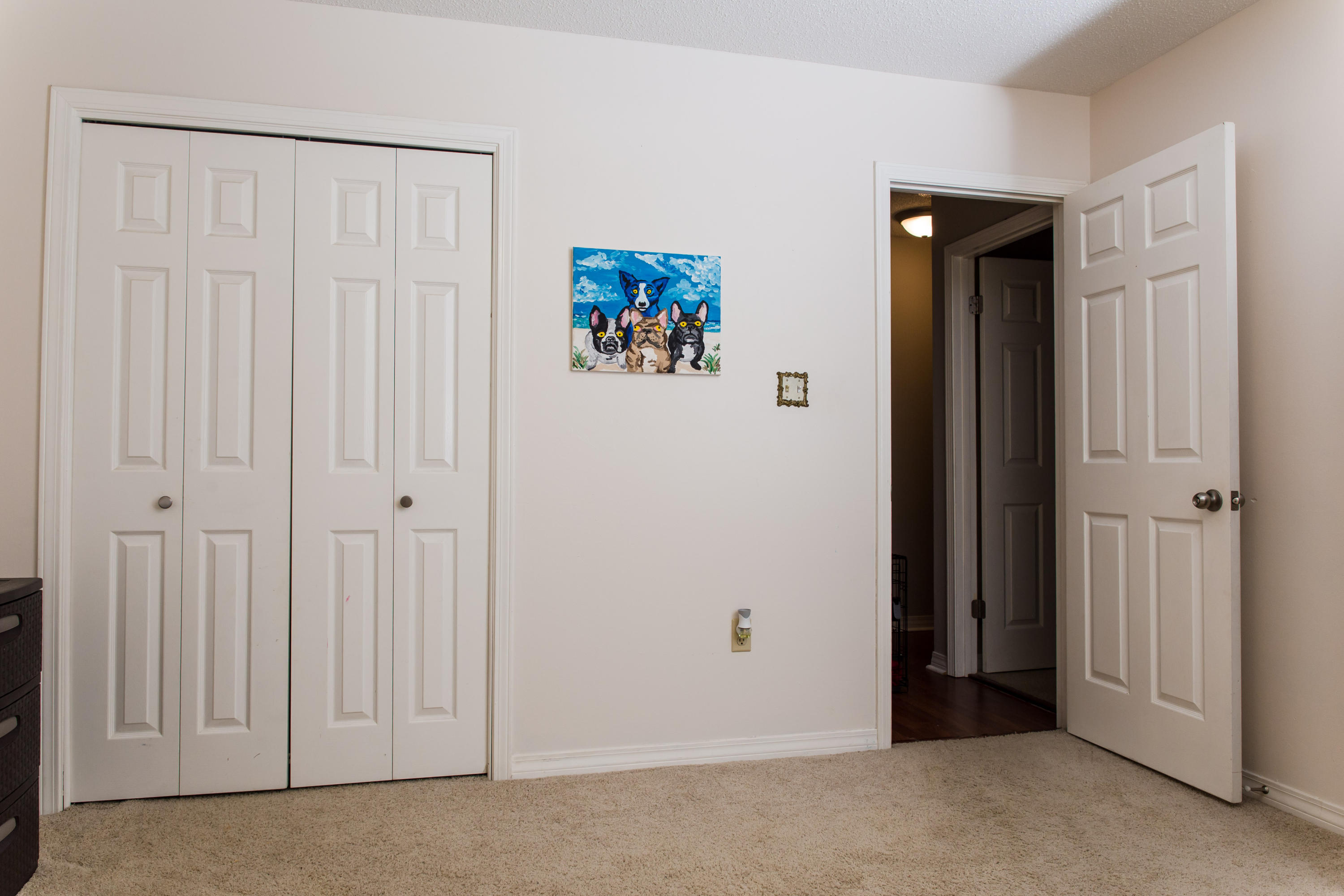 PINECREST HILLS - Residential