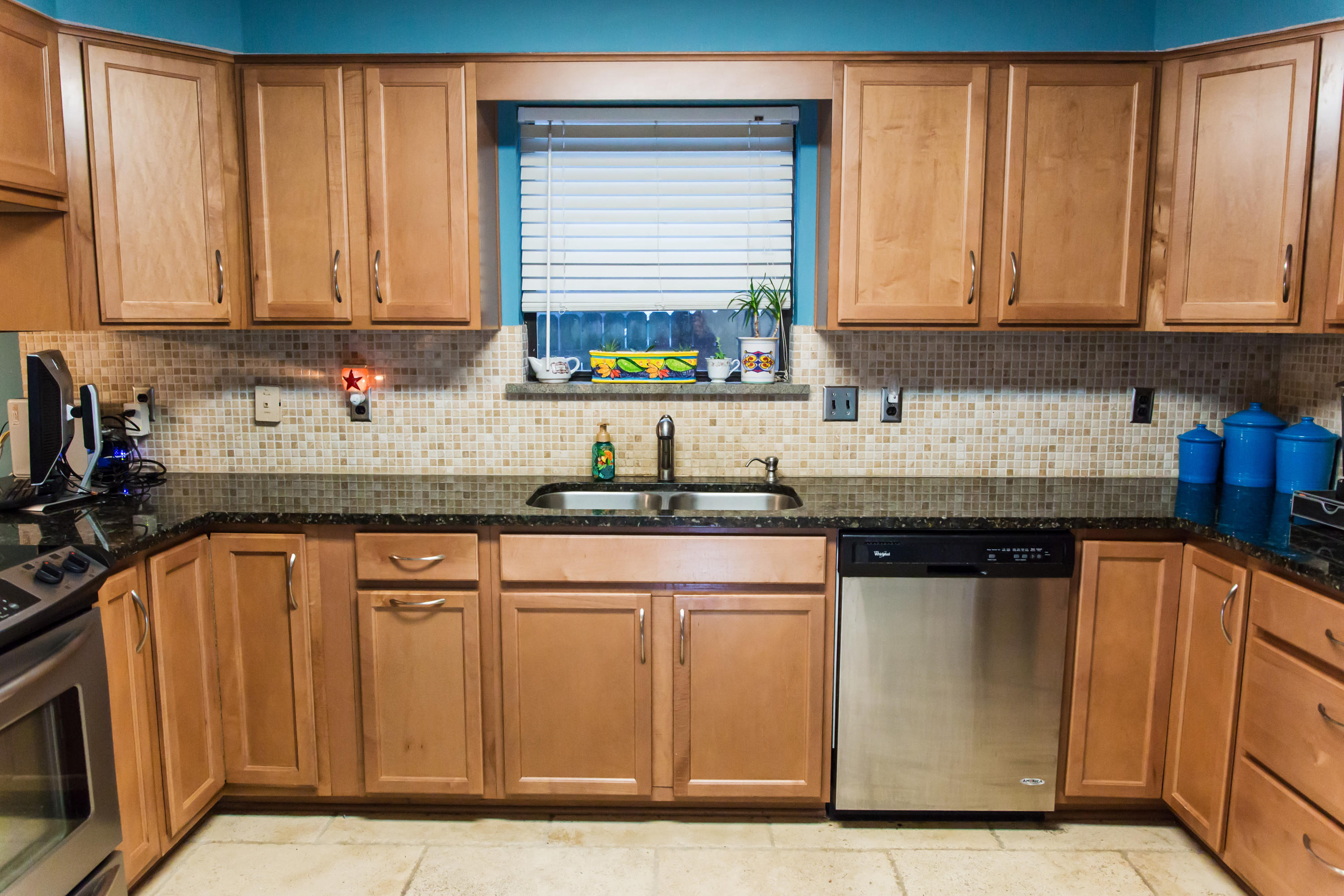 PINECREST HILLS - Residential