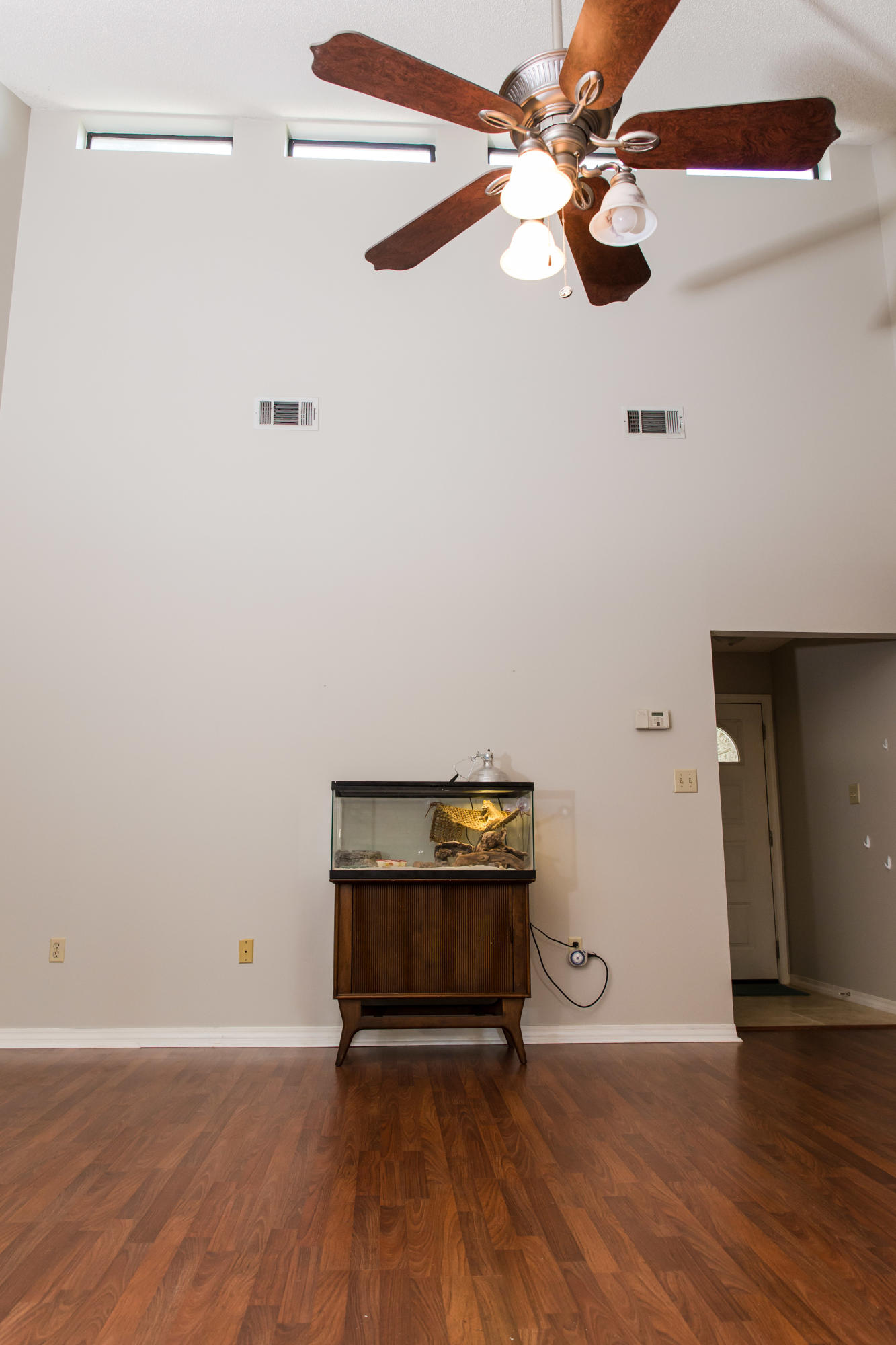 PINECREST HILLS - Residential