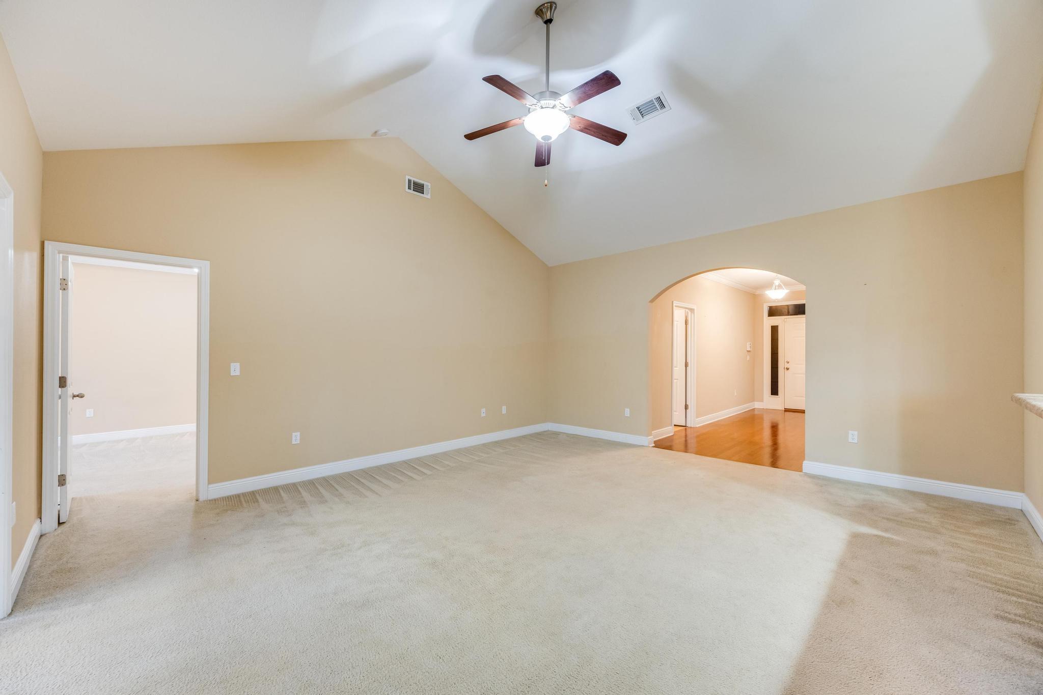 ROLLING RIDGE - Residential