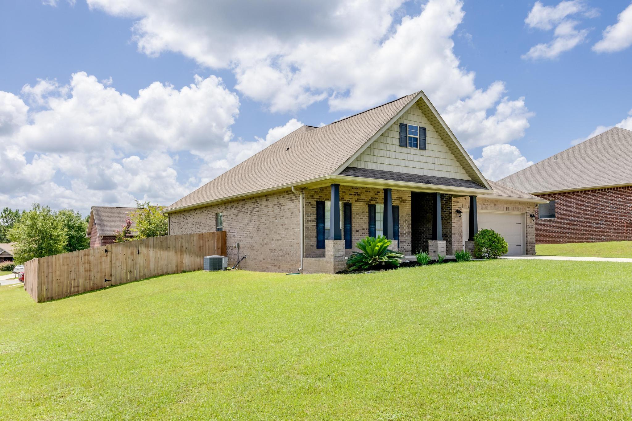 ROLLING RIDGE - Residential