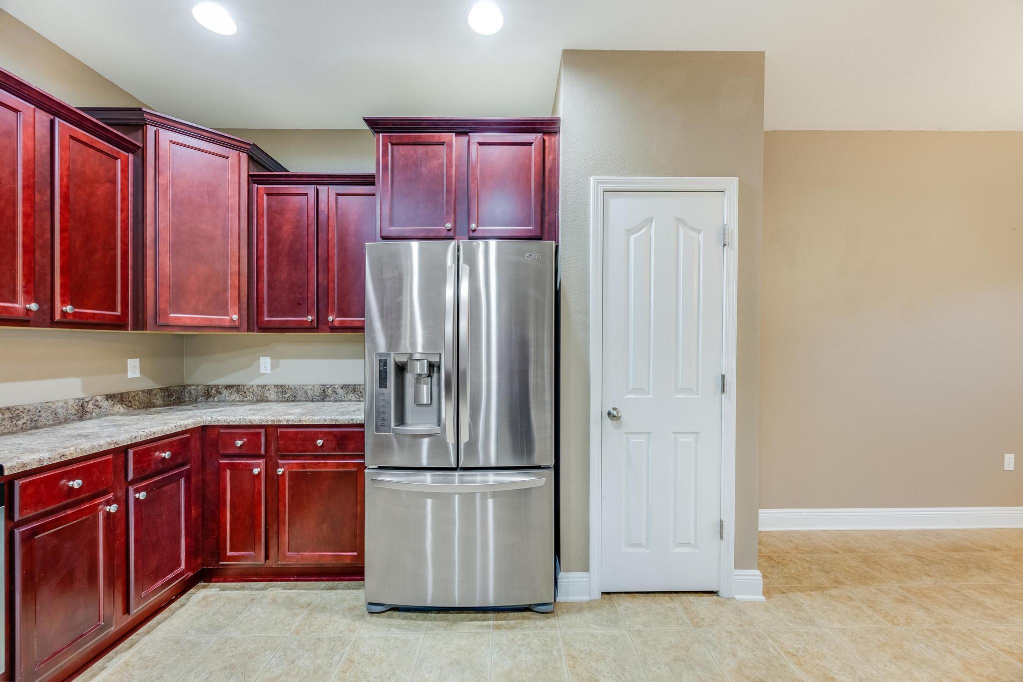 ROLLING RIDGE - Residential