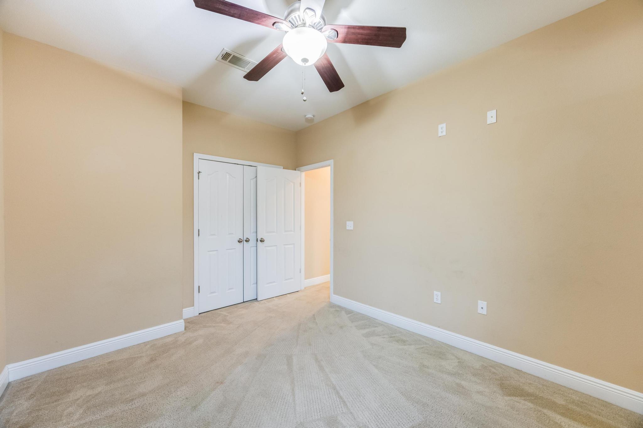 ROLLING RIDGE - Residential