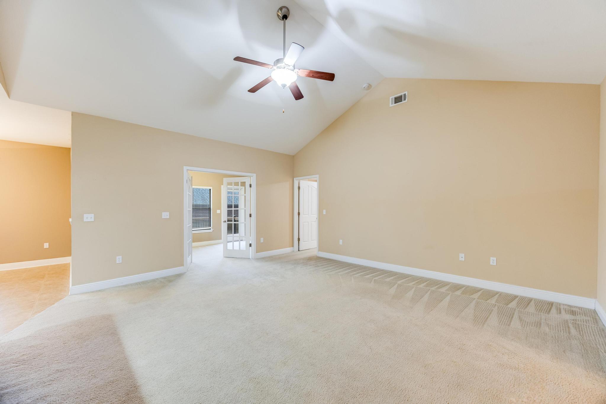 ROLLING RIDGE - Residential