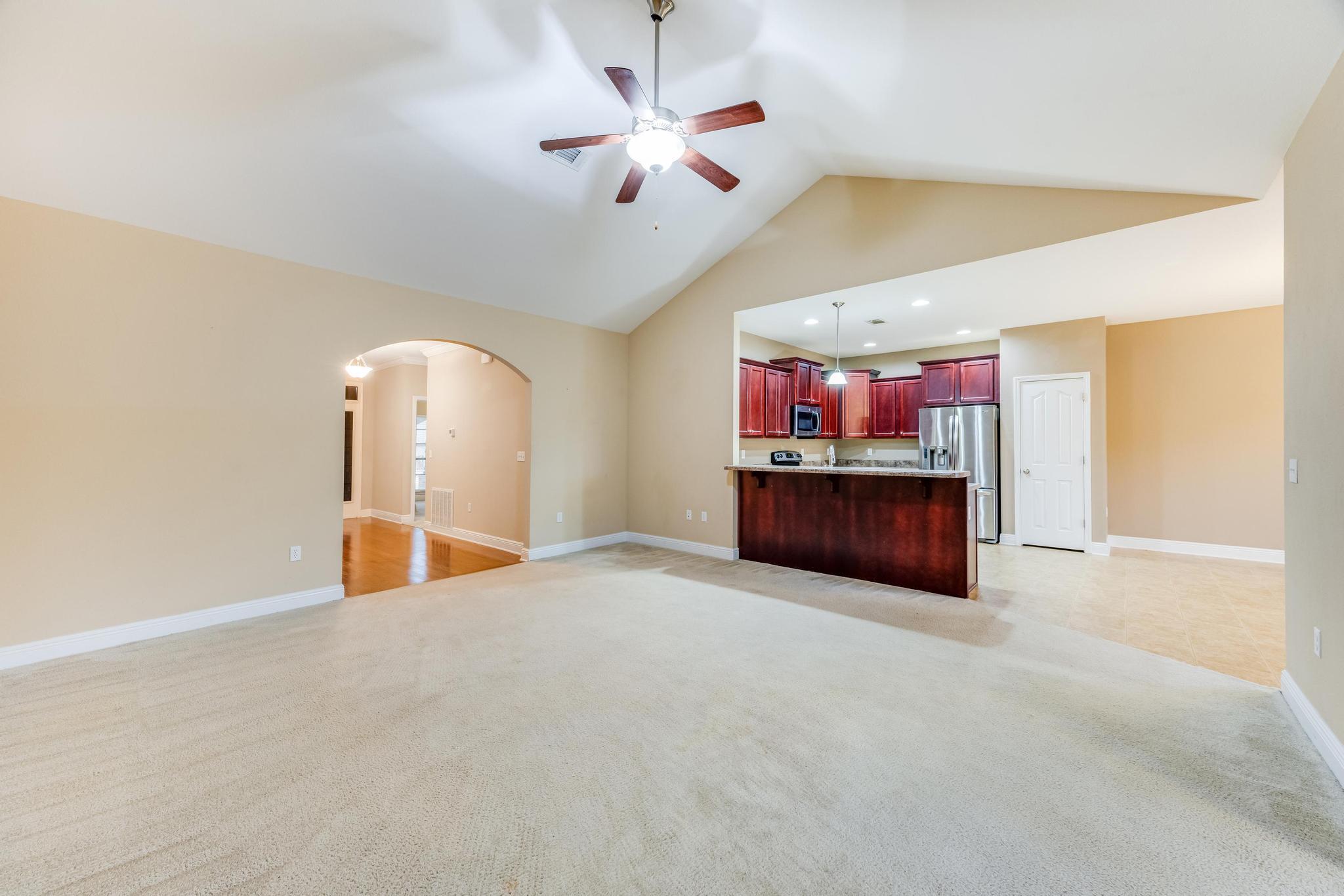 ROLLING RIDGE - Residential