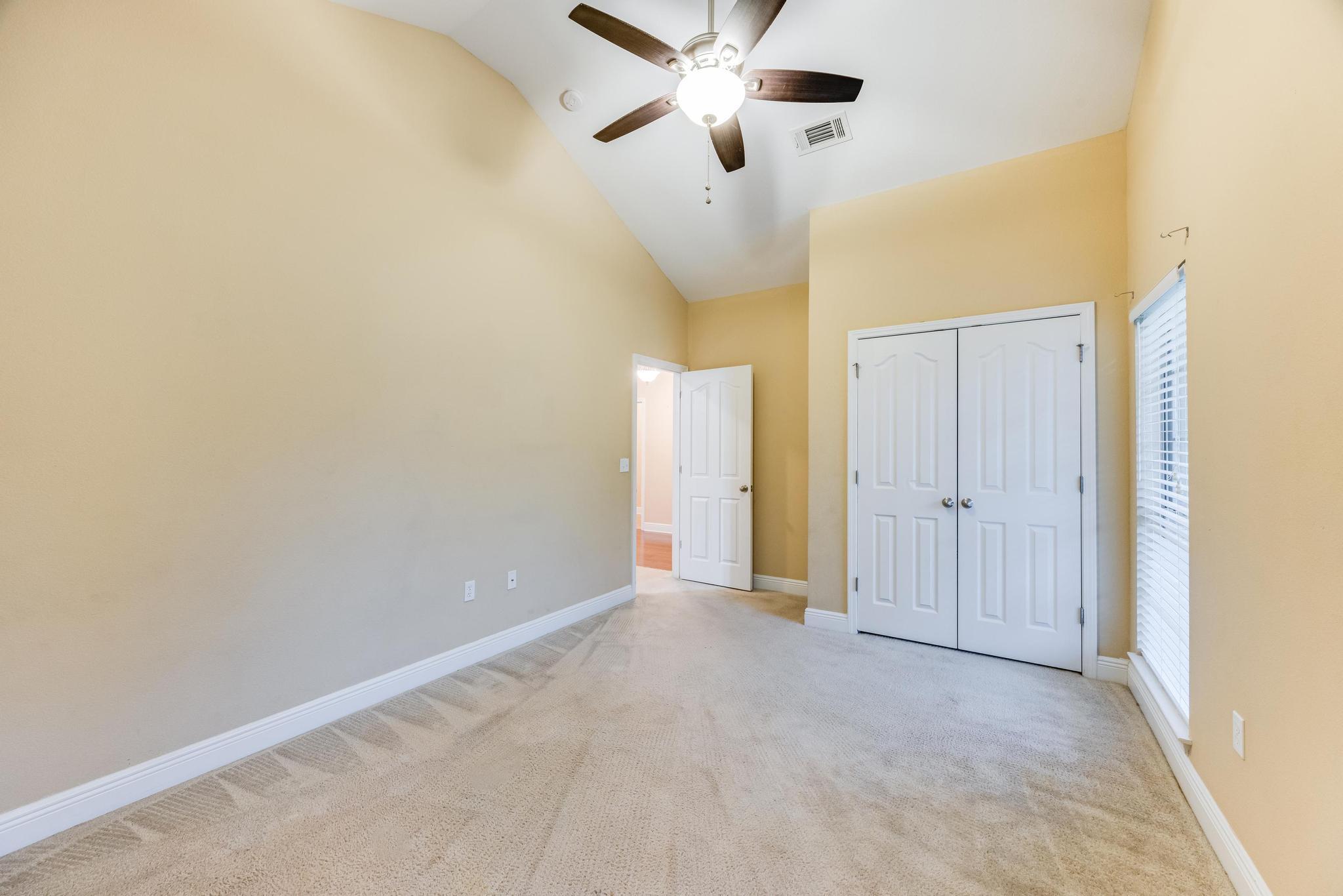 ROLLING RIDGE - Residential