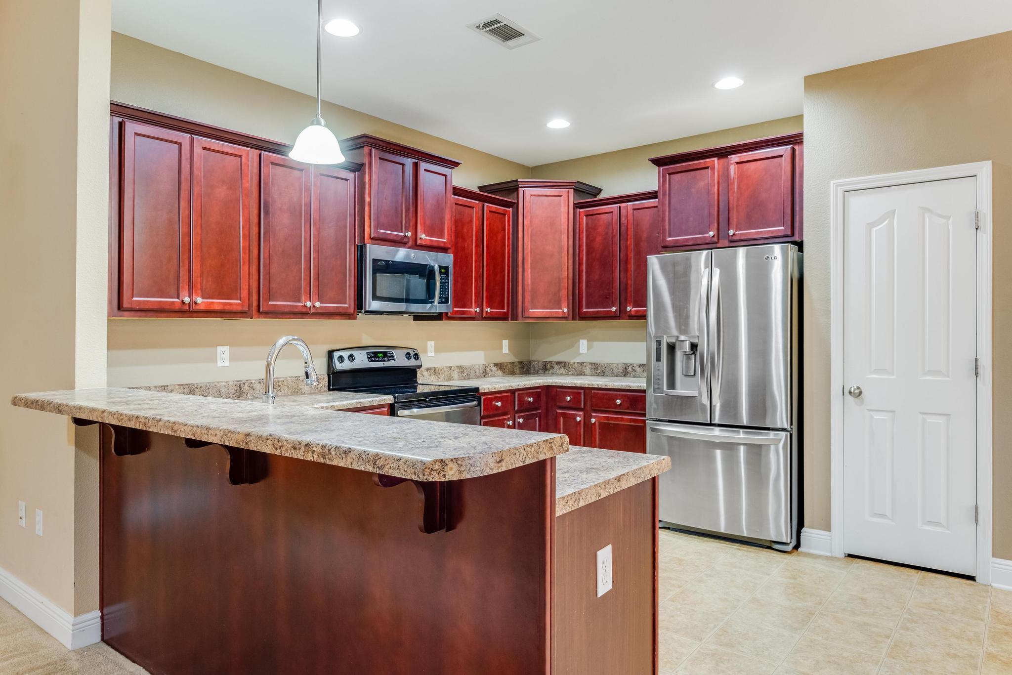 ROLLING RIDGE - Residential