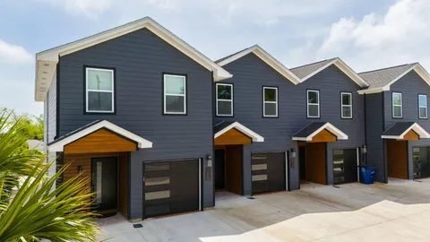 MLS: 973601