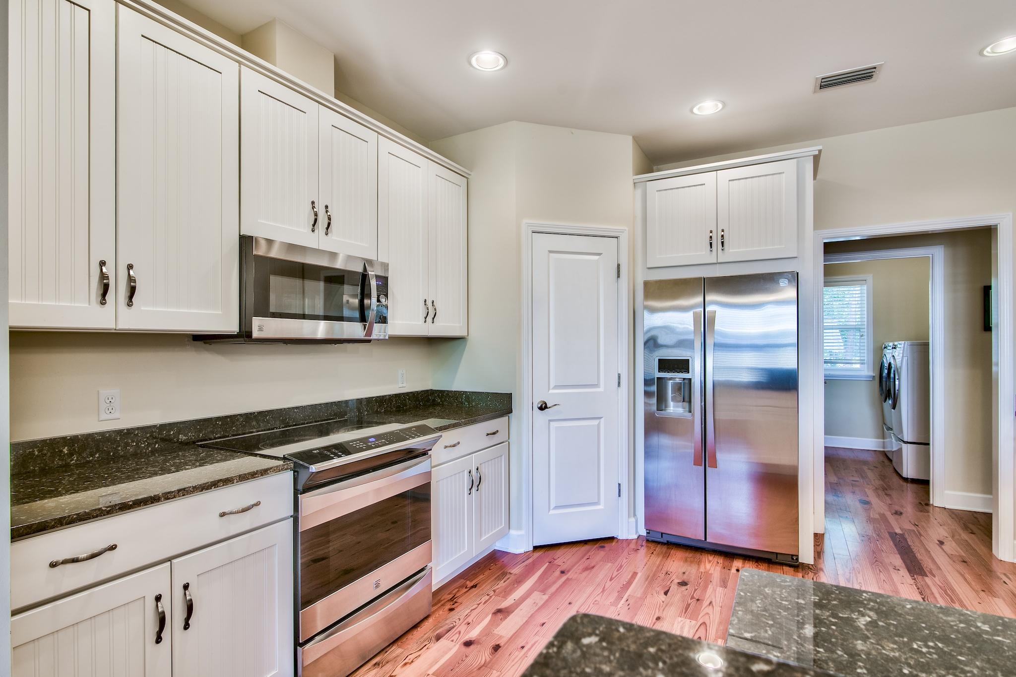 PELICAN BAY S/D - Residential