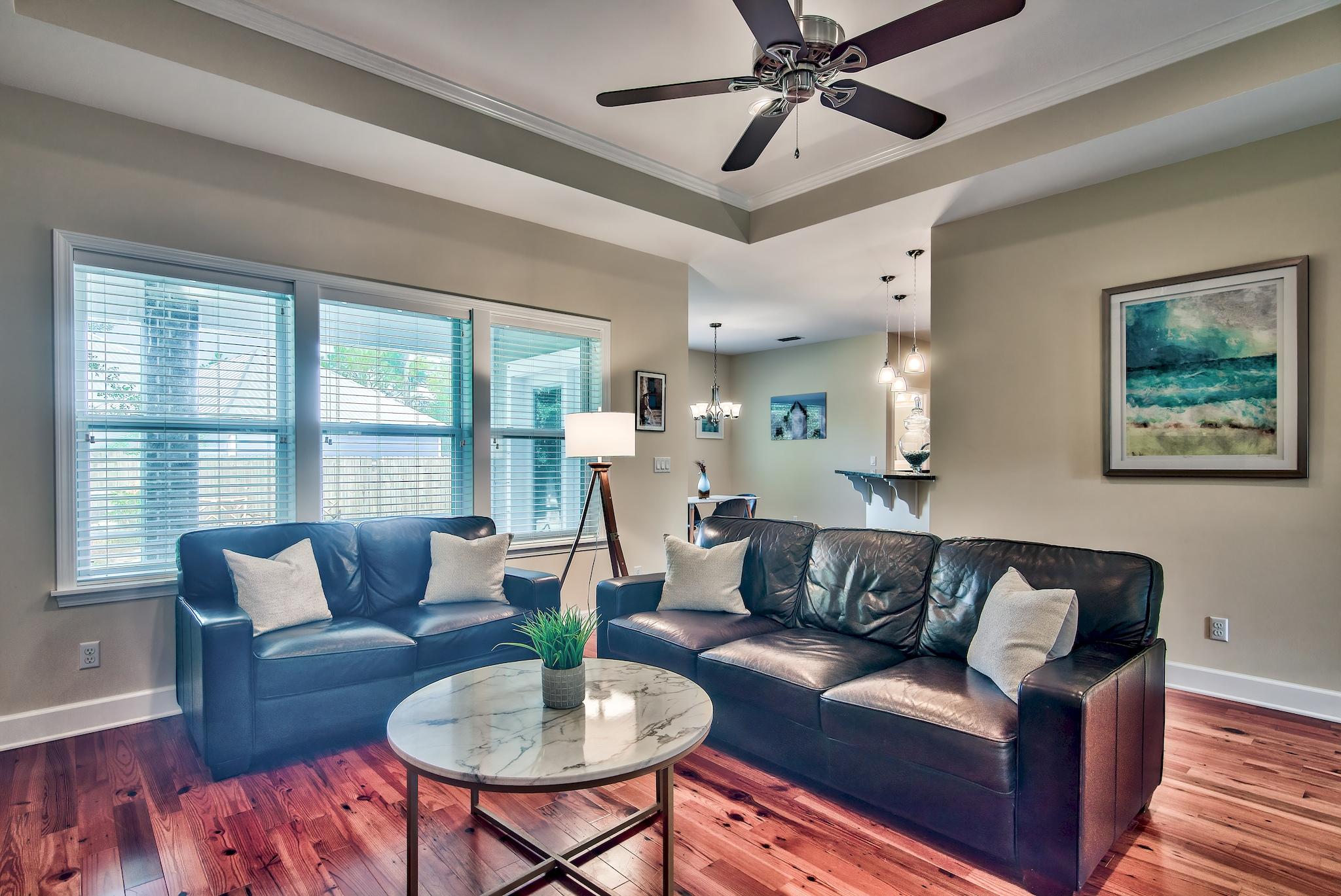 PELICAN BAY S/D - Residential