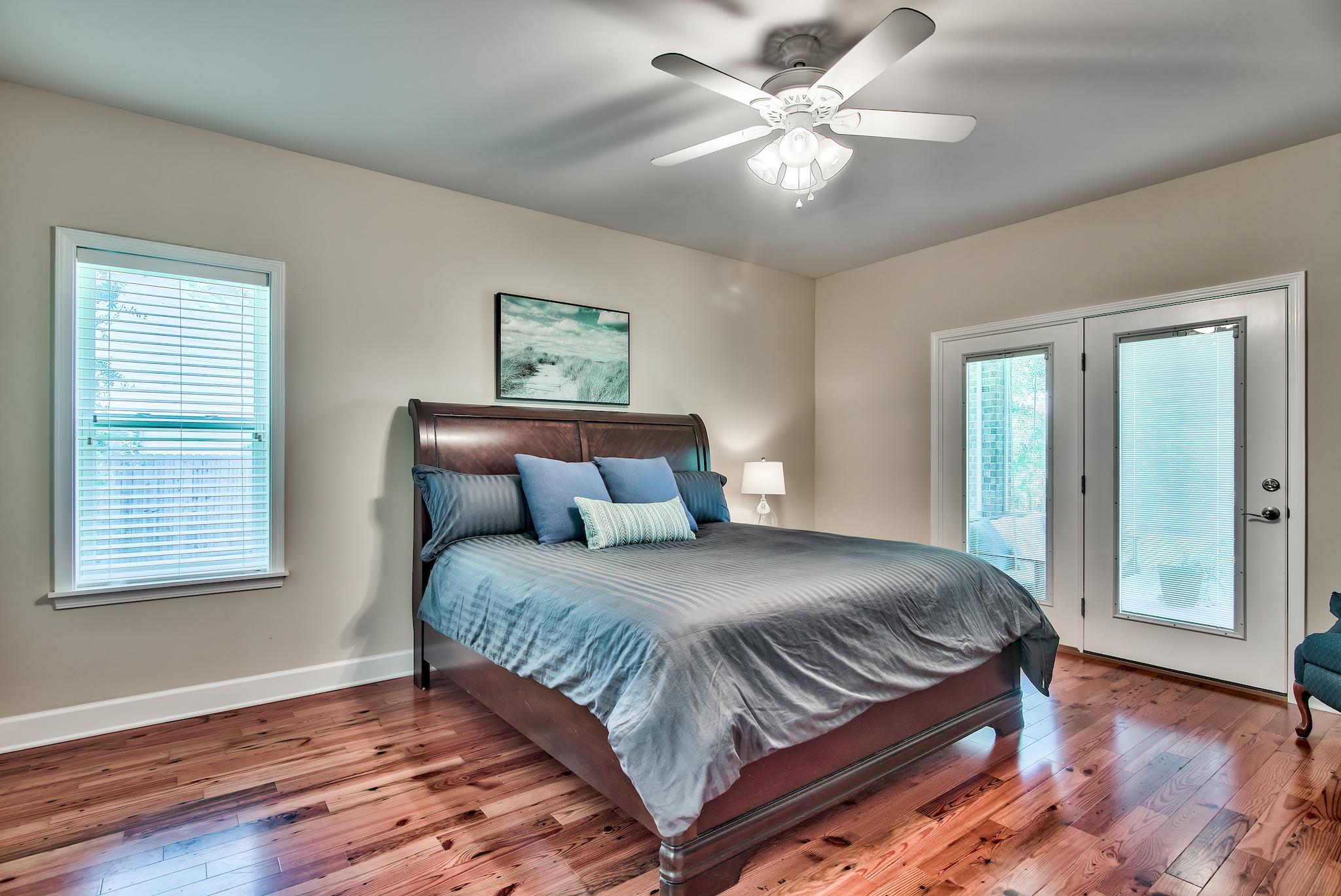 PELICAN BAY S/D - Residential