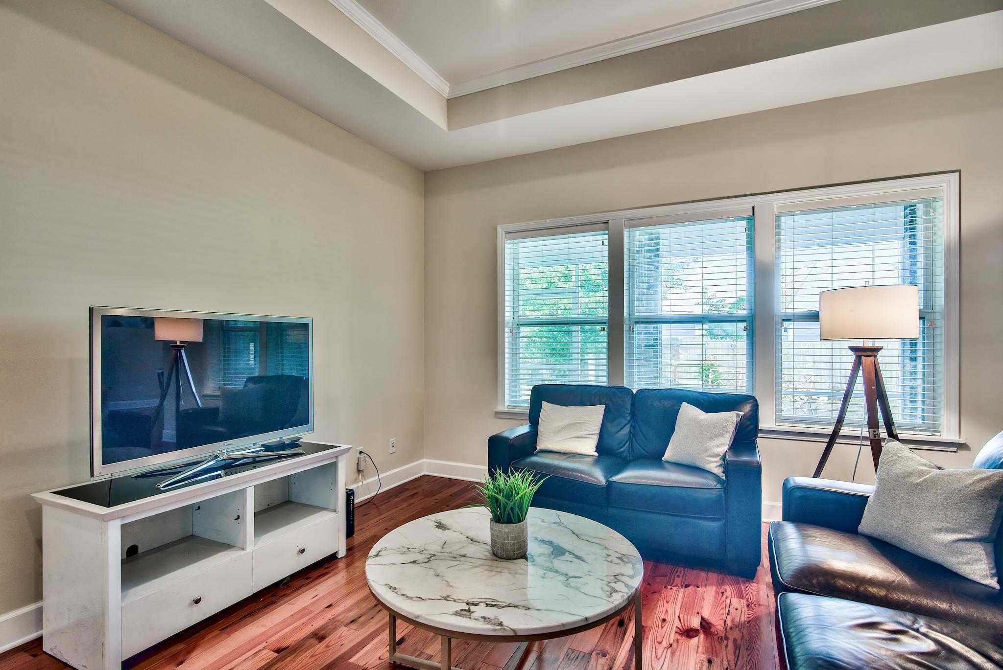 PELICAN BAY S/D - Residential