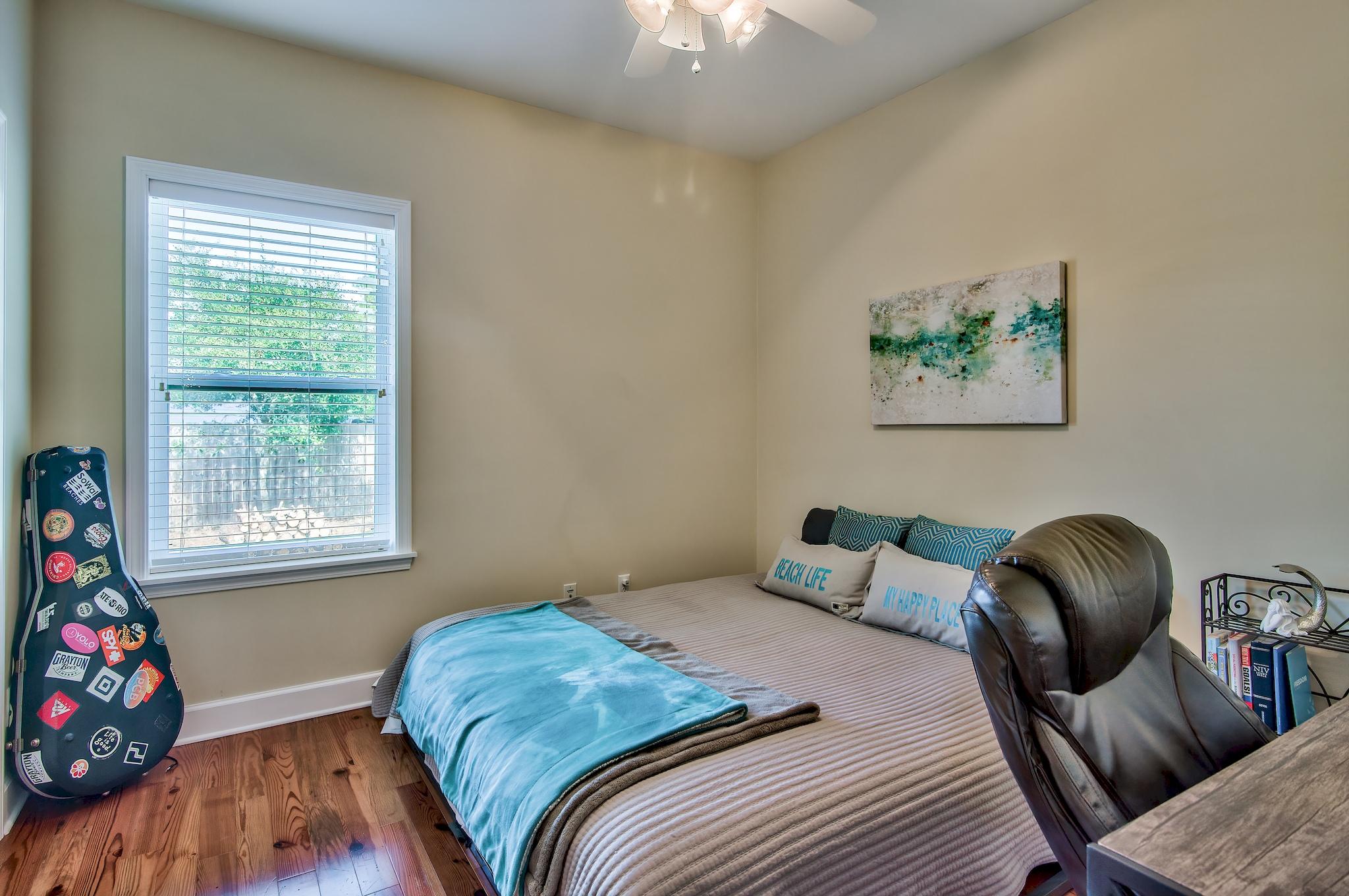 PELICAN BAY S/D - Residential