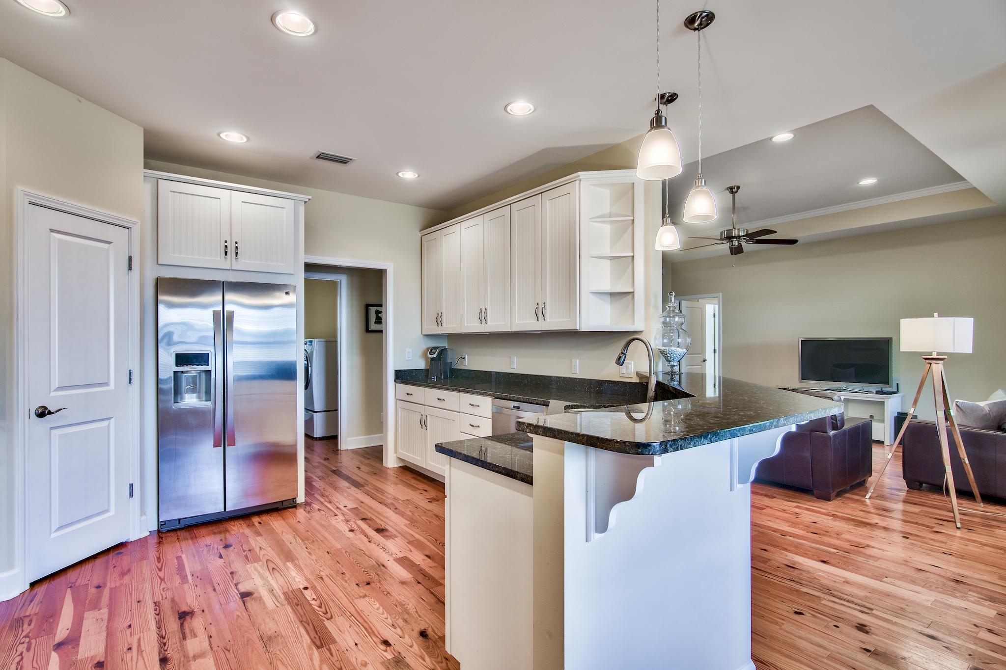 PELICAN BAY S/D - Residential