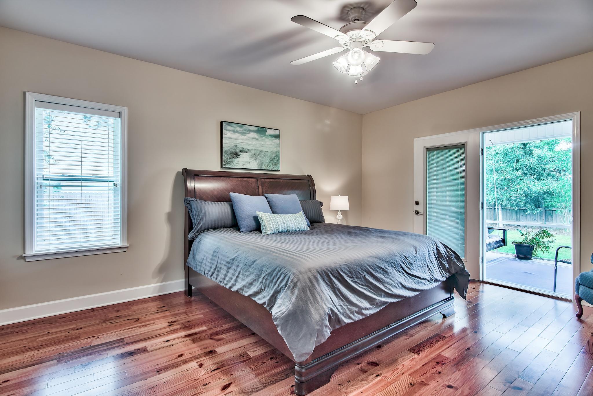 PELICAN BAY S/D - Residential