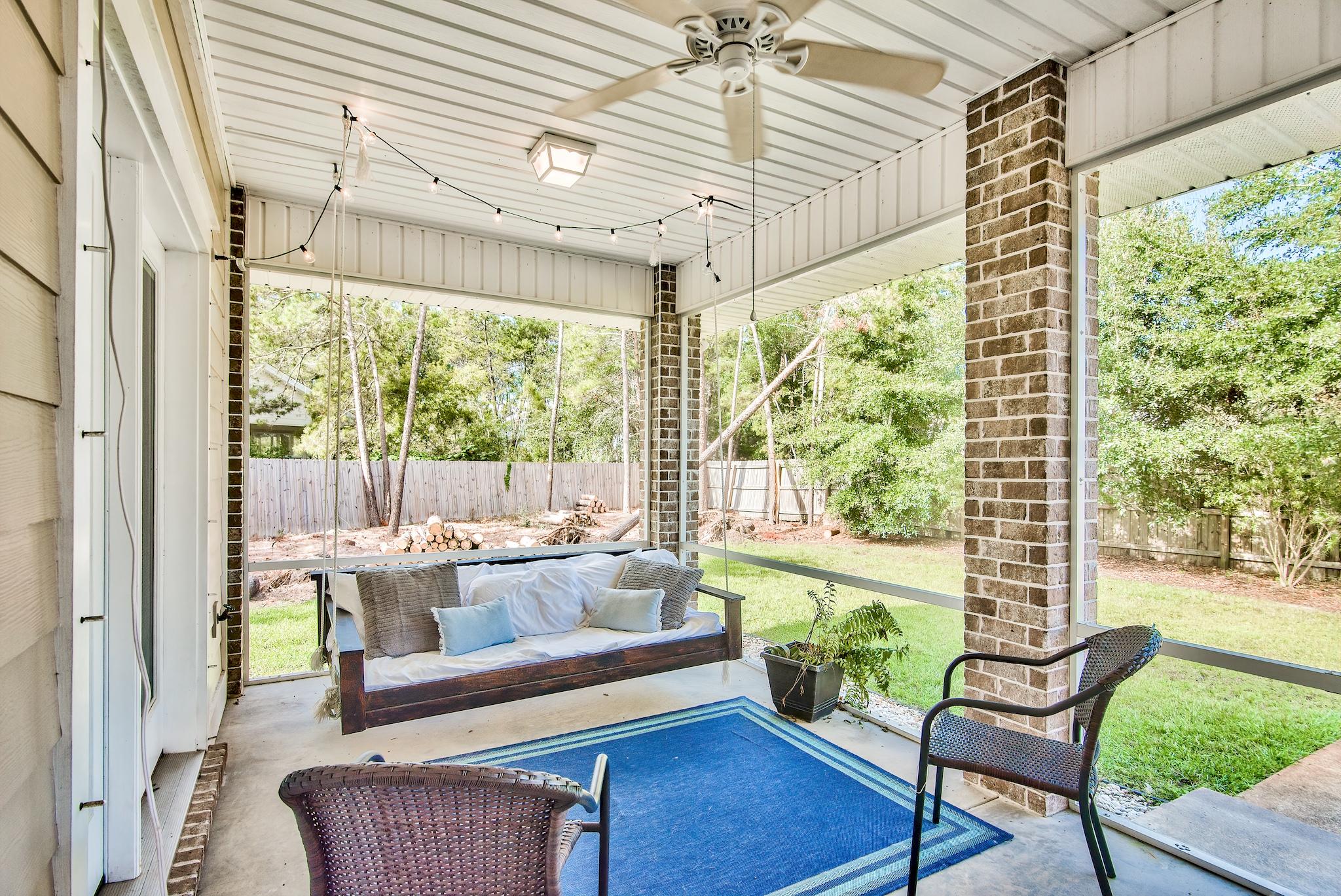 PELICAN BAY S/D - Residential