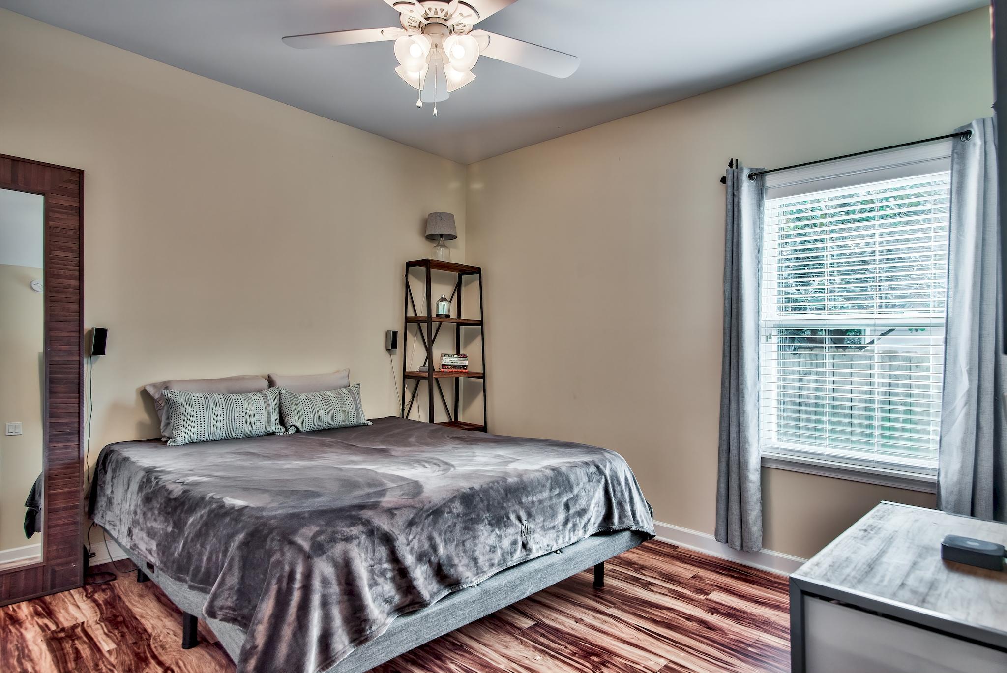 PELICAN BAY S/D - Residential