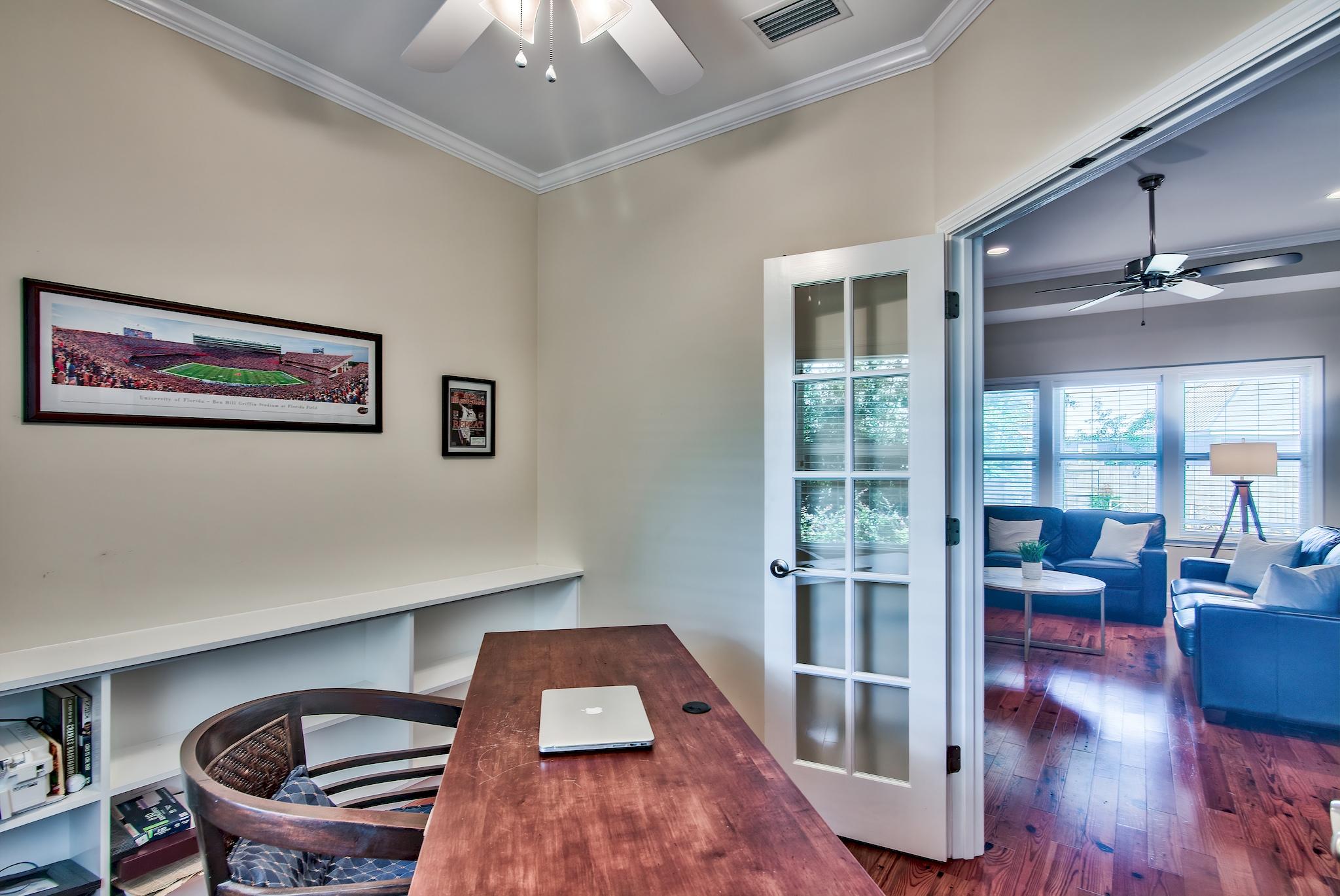 PELICAN BAY S/D - Residential