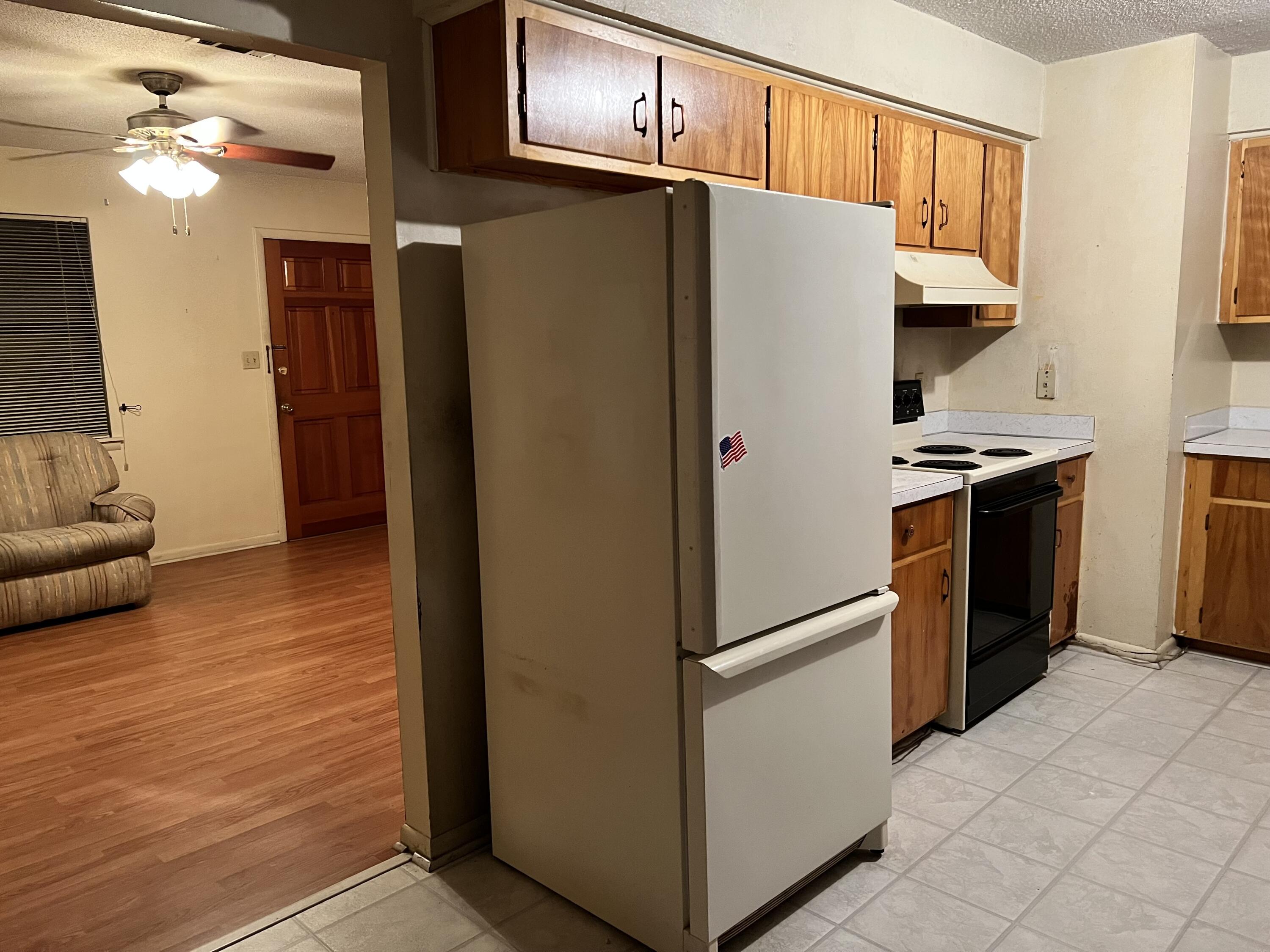 PARISH EST RE-PLAT LOT 6 BLK A - Residential