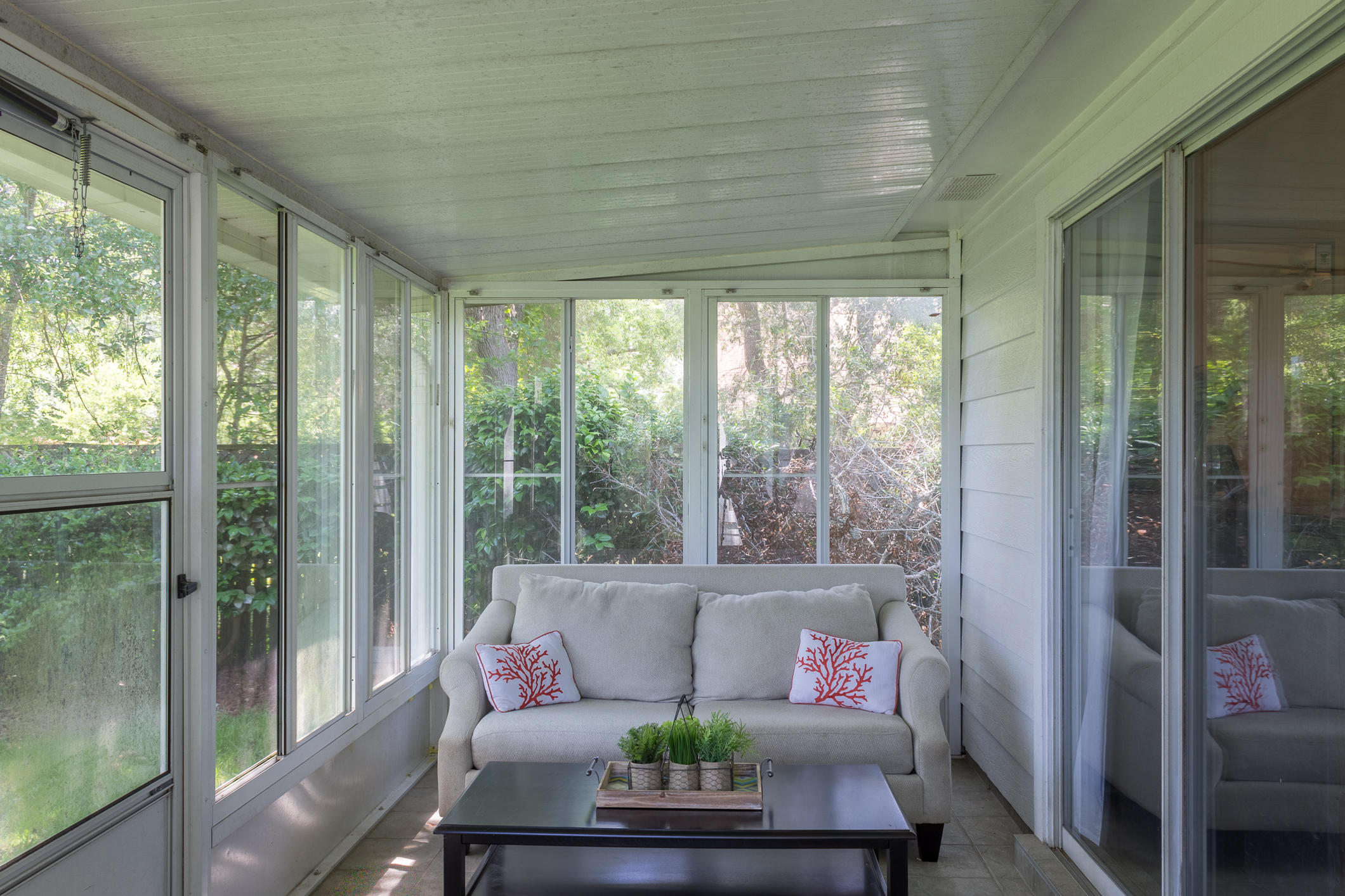 PARKWOOD PLACE AT BLUEWATER BAY - Residential