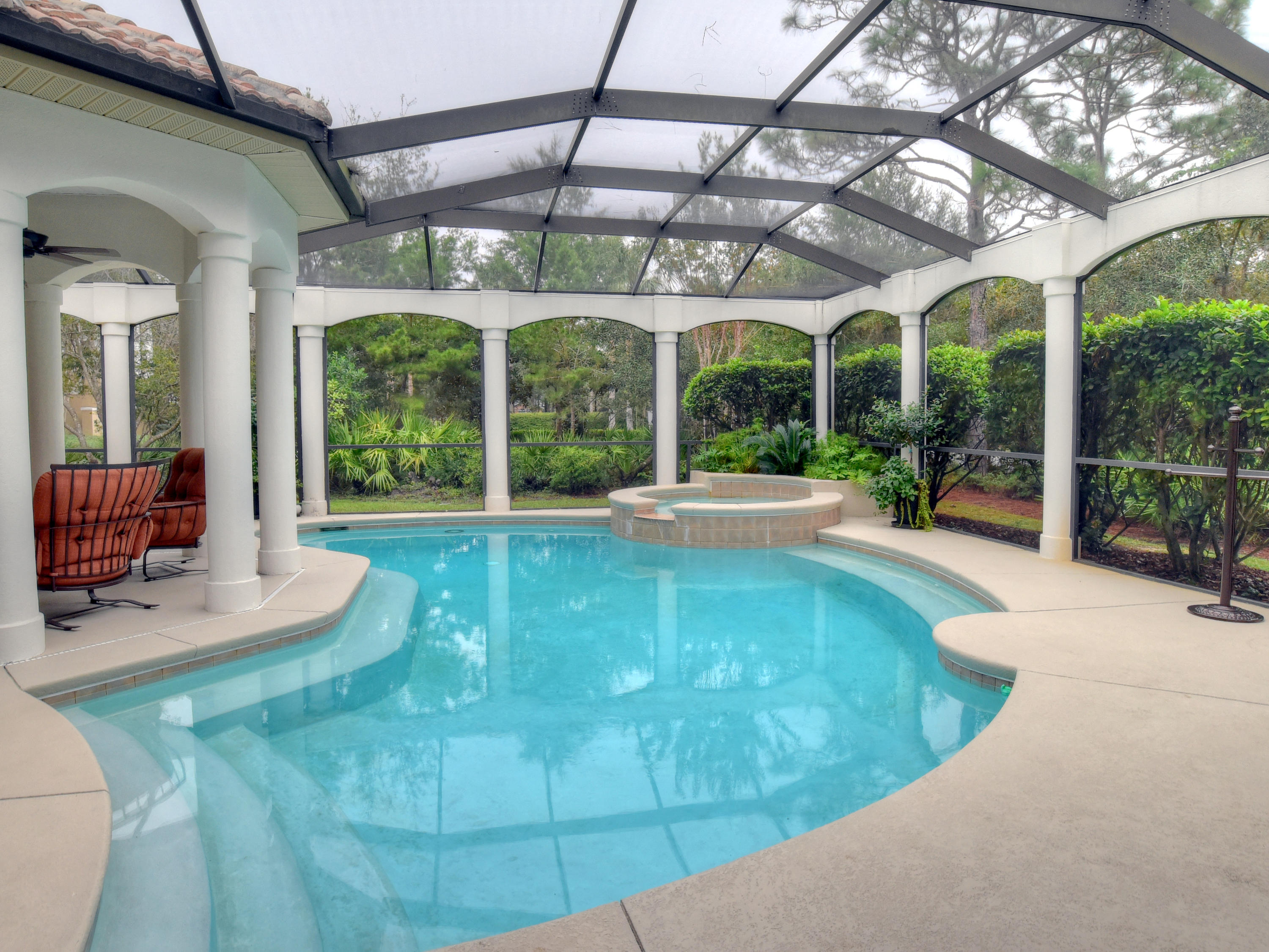 BURNT PINE - Residential