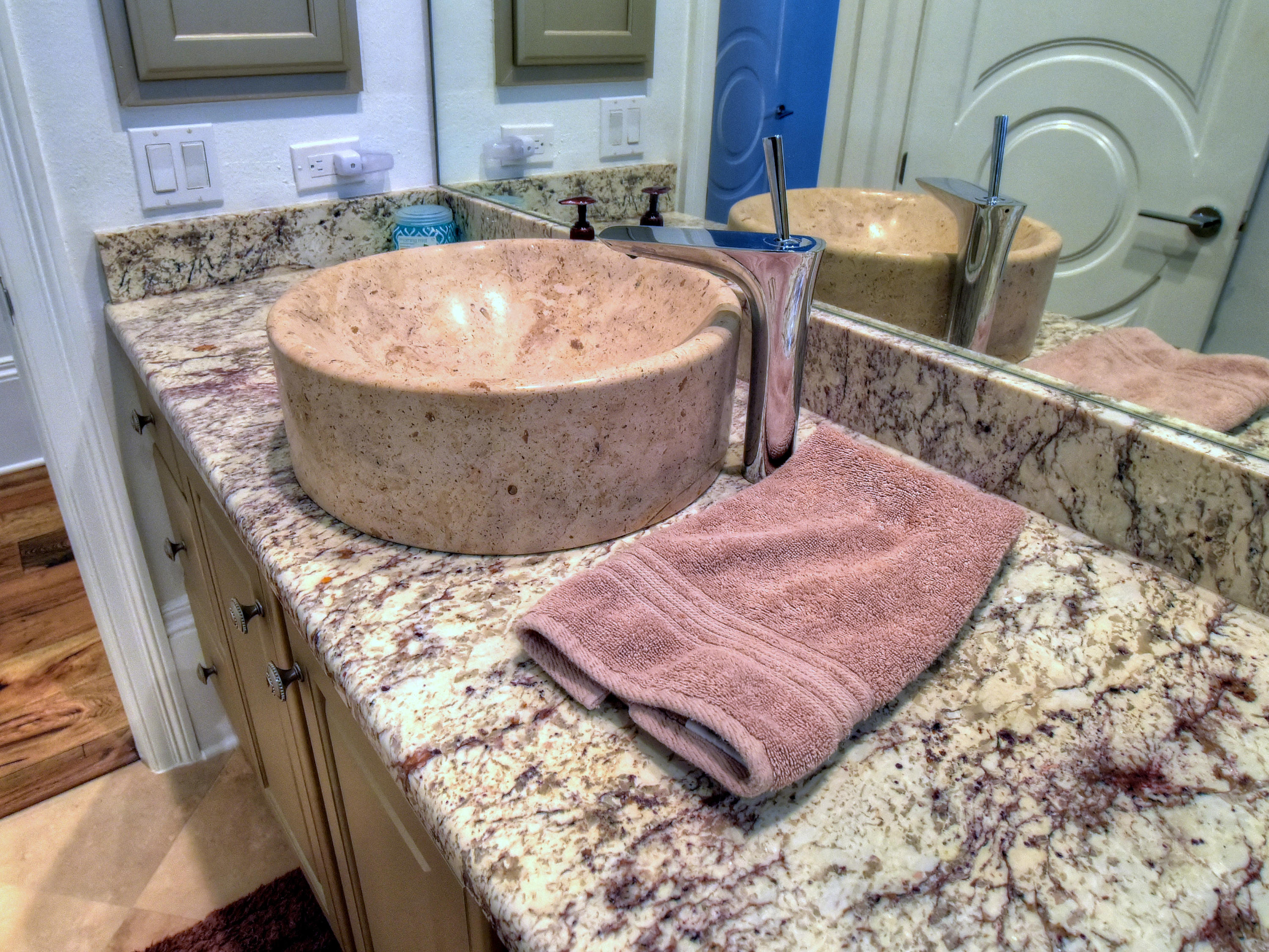 BURNT PINE - Residential