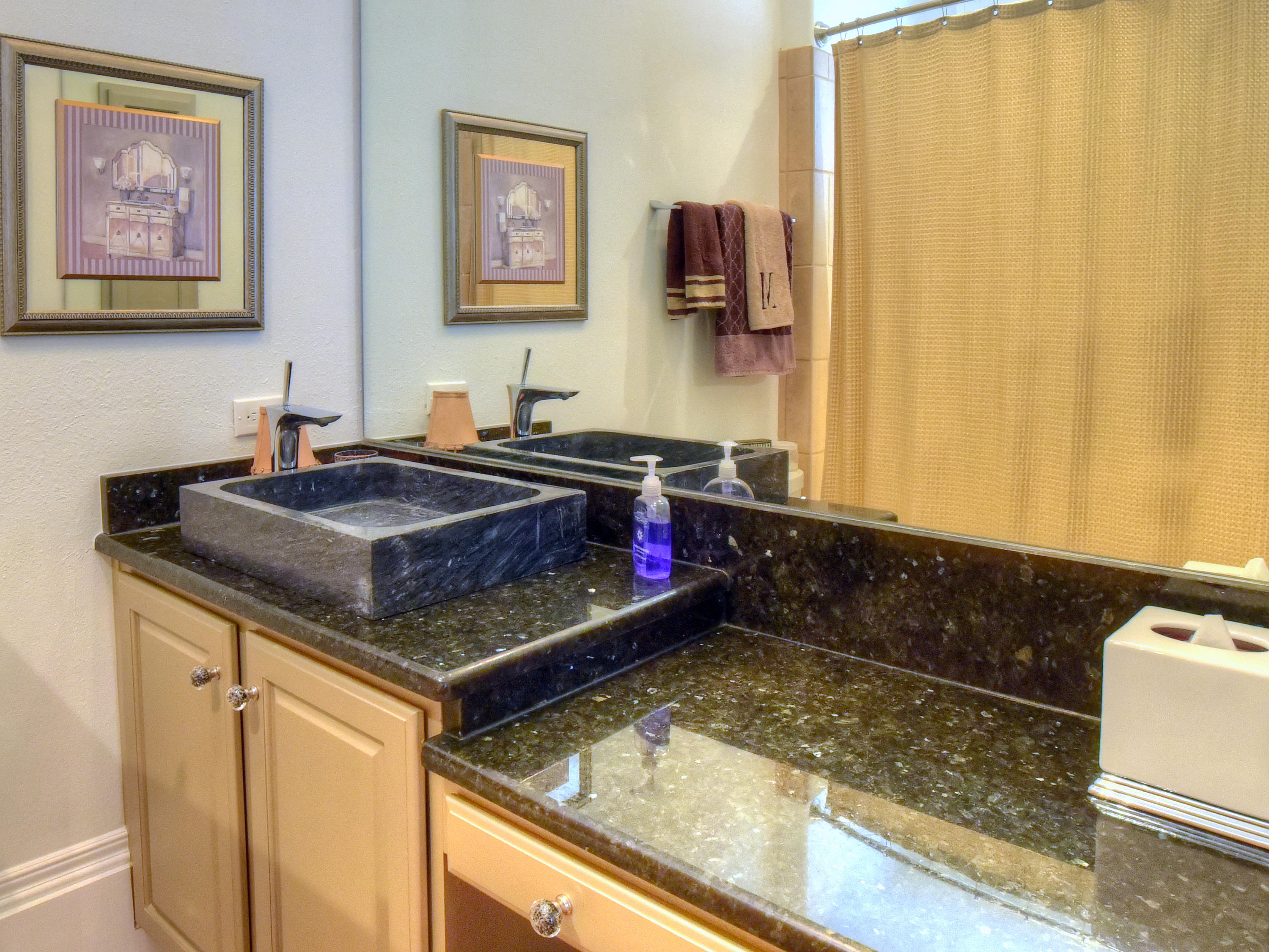 BURNT PINE - Residential