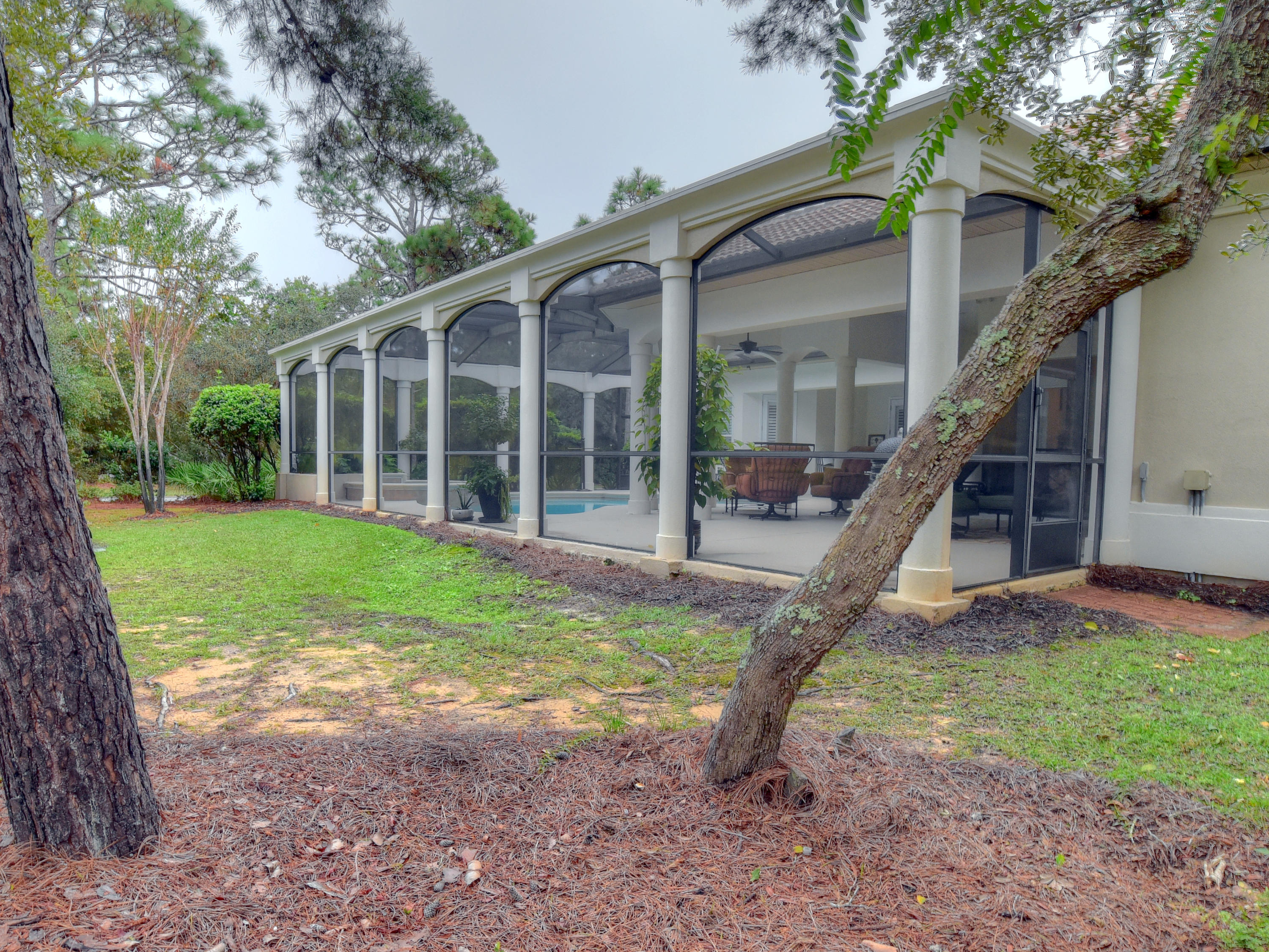 BURNT PINE - Residential