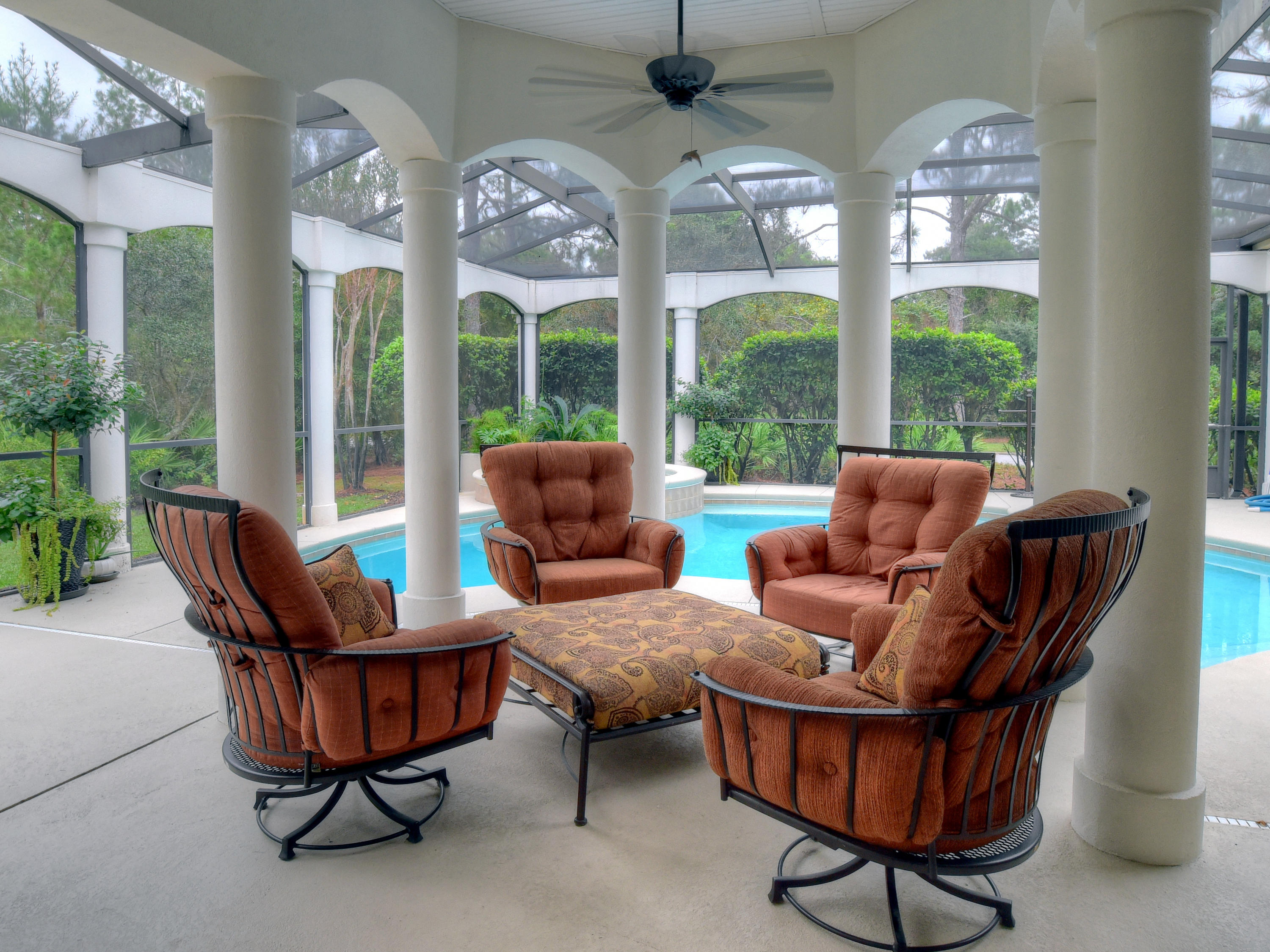 BURNT PINE - Residential