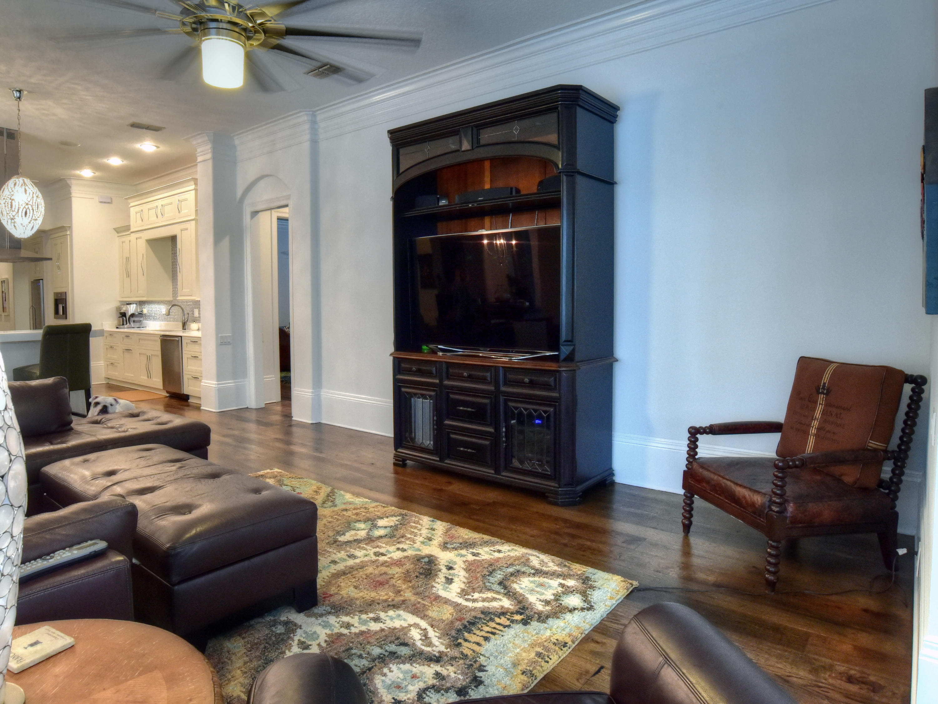 BURNT PINE - Residential