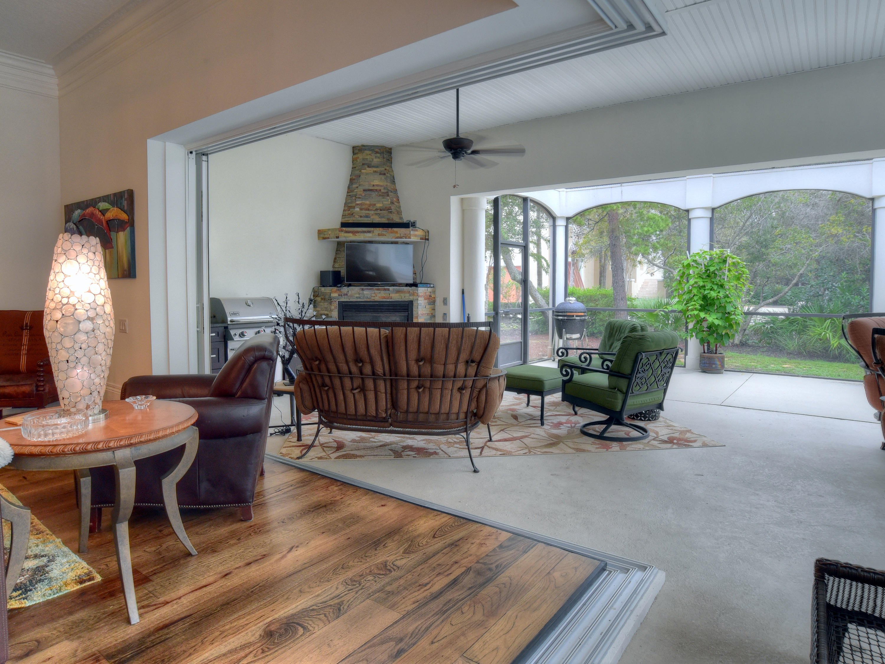 BURNT PINE - Residential