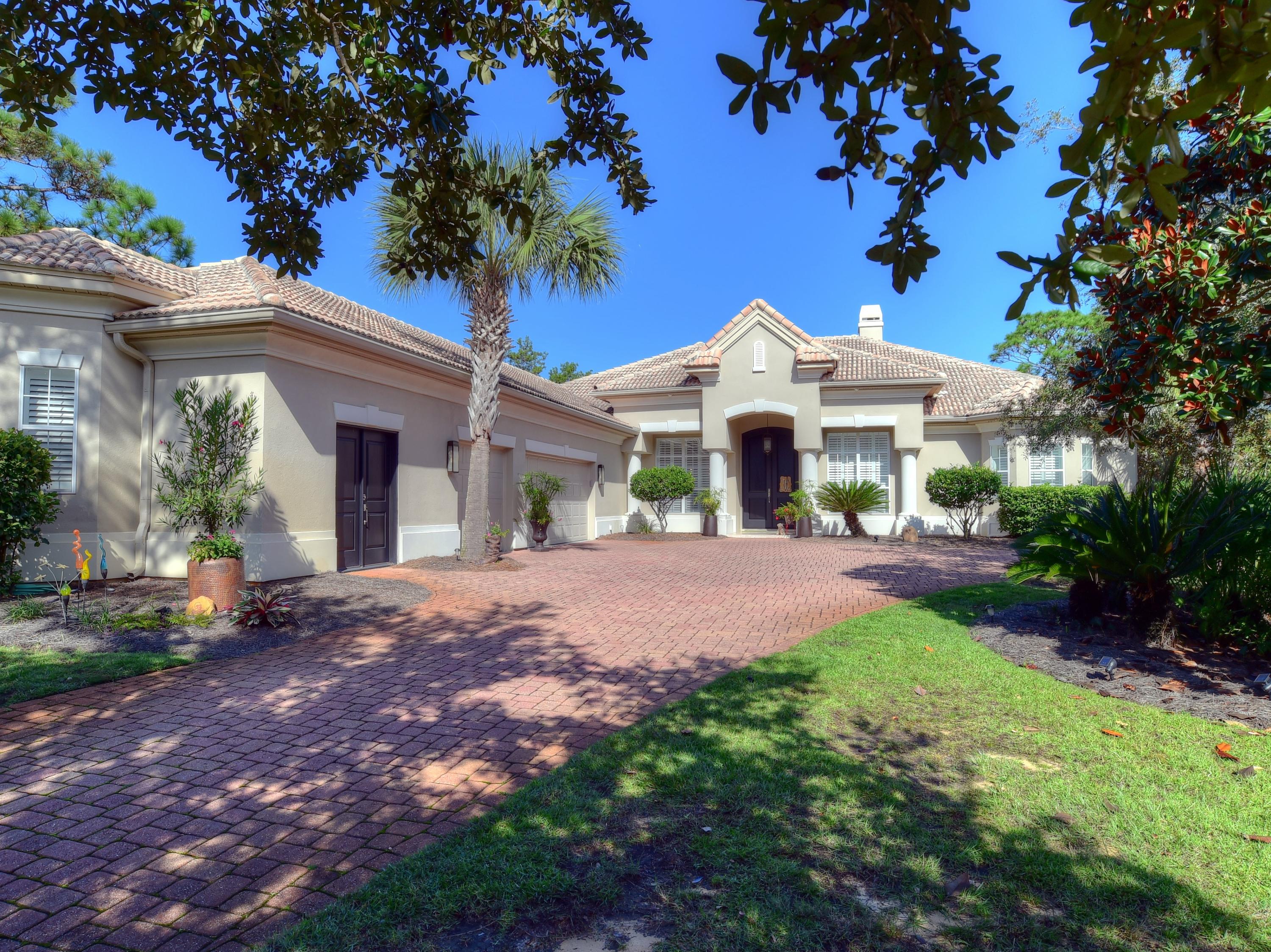 BURNT PINE - Residential