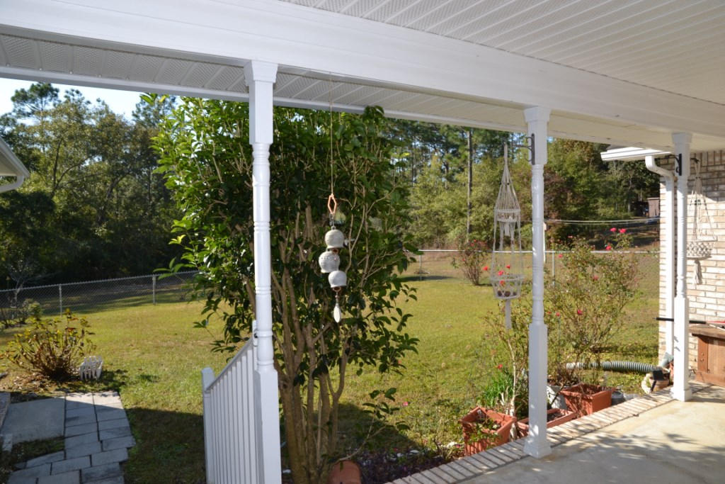 KENNEDY LAKE (UNRECORDED) - Residential