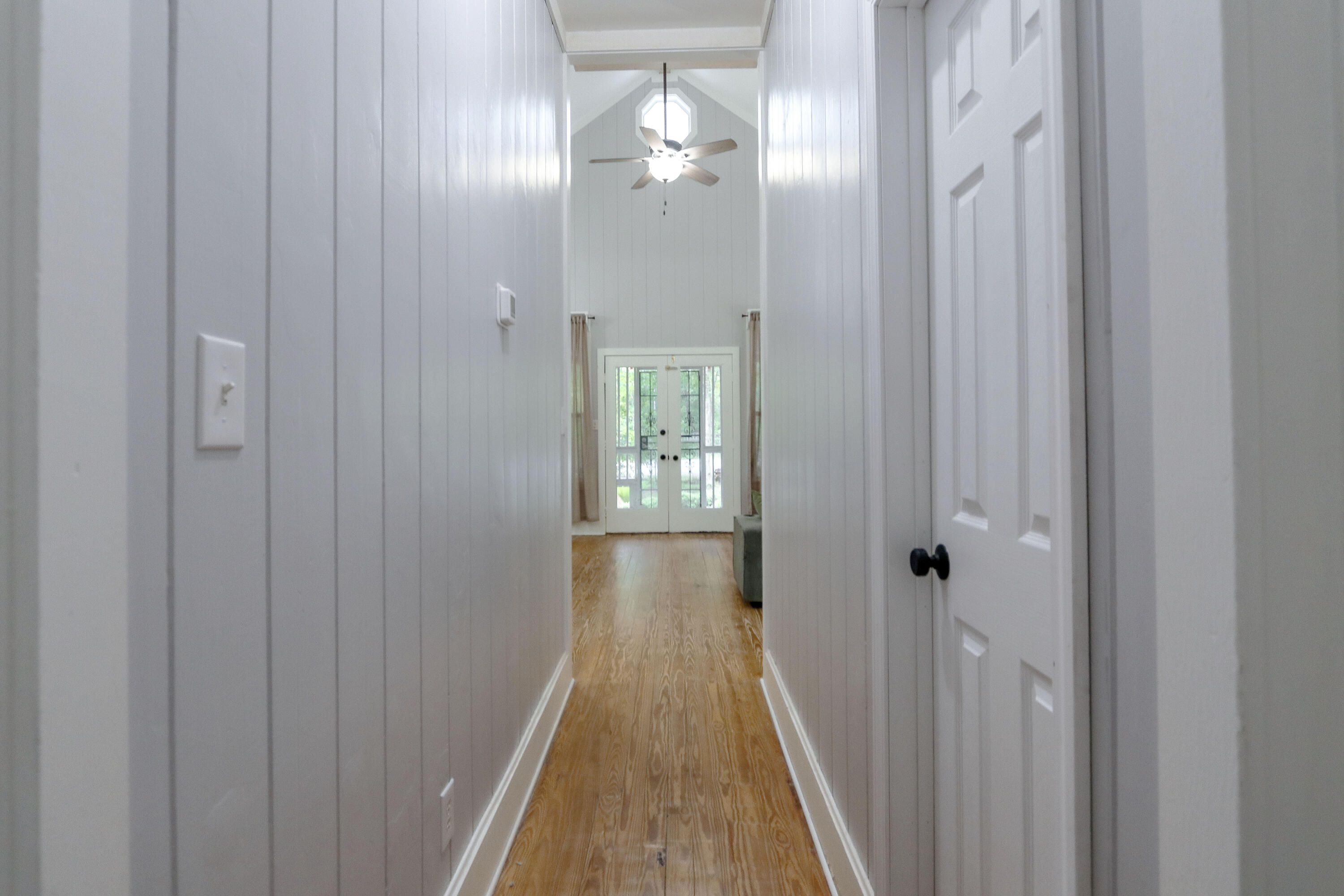 CREEKSIDE - Residential