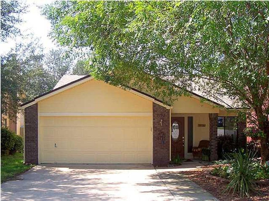 Available May 1st for move in. Charming 2 bedroom 2 bath 2 car garage home in central Niceville location will be ready for move in on Nov 1st. Foyer opens to a large family room with gas fireplace and beautiful Pergo flooring. Open kitchen with newer appliances, plenty of cabinets and movable island will make any cook happy. Kitchen flows into a room surrounded by windows overlooking the fenced back yard. The master bedroom is light and airy and is complete with its own bathroom. The guest room is also a nice size with great closet space. The guest bath has been completely remodeled. This is a no smoking property and pets are pending owner's approval. Call for your tour today.