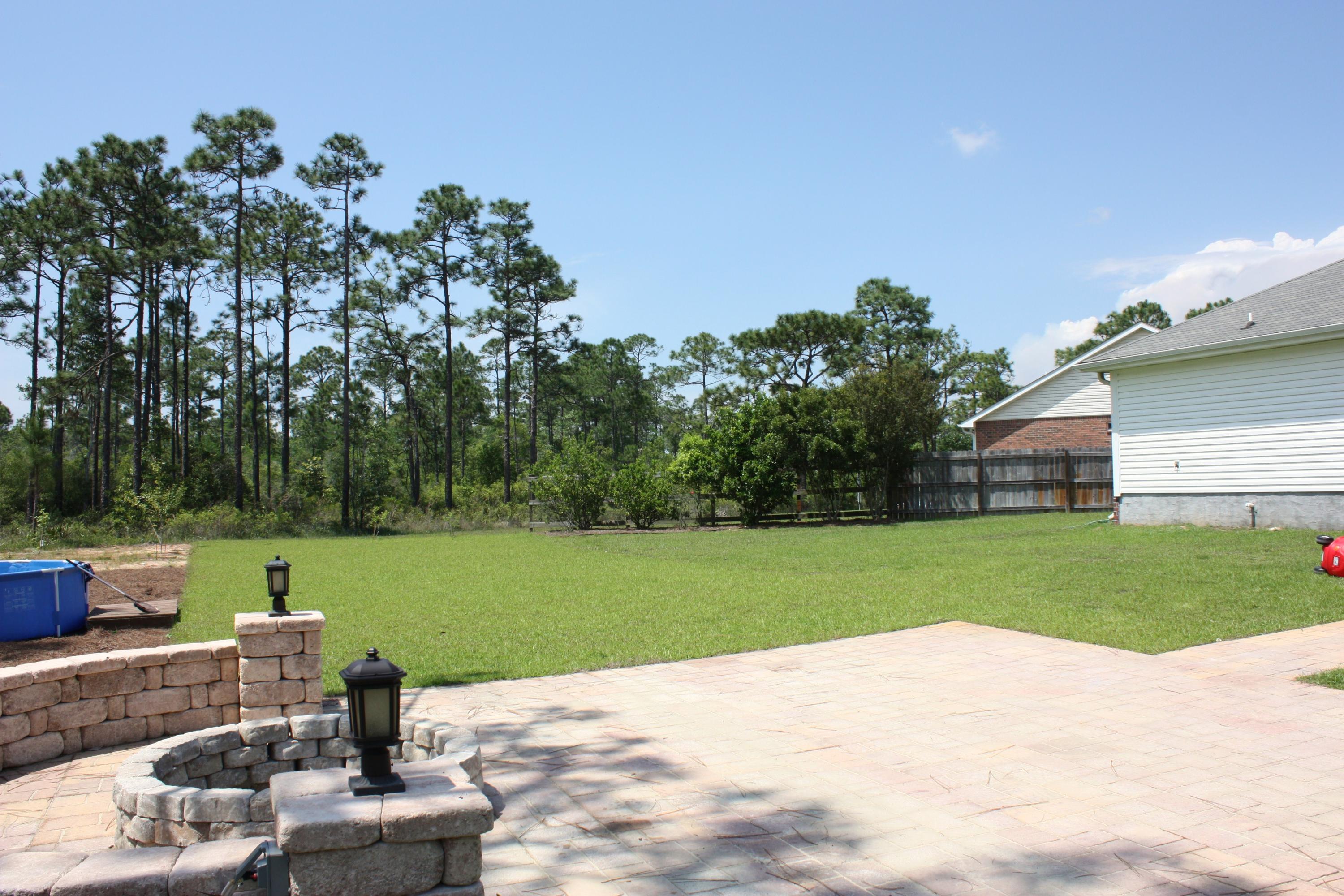 SKY RIDGE ESTATES 1ST ADD - Residential Lease