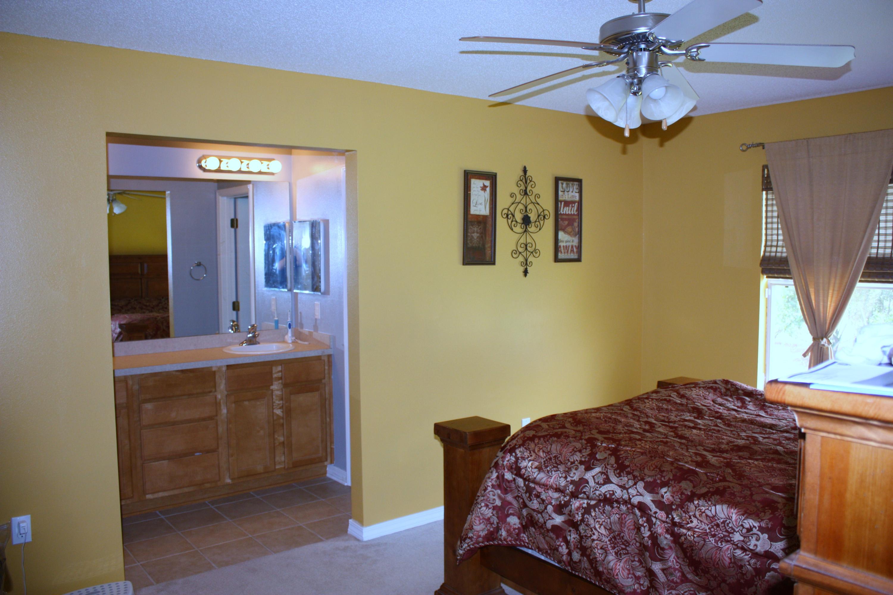 SKY RIDGE ESTATES 1ST ADD - Residential Lease