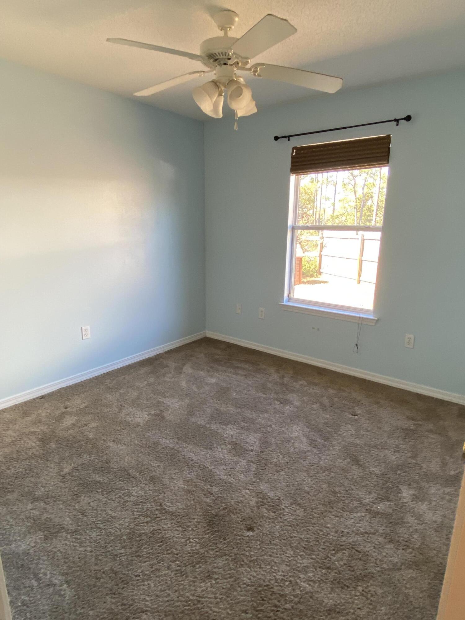 SKY RIDGE ESTATES 1ST ADD - Residential Lease