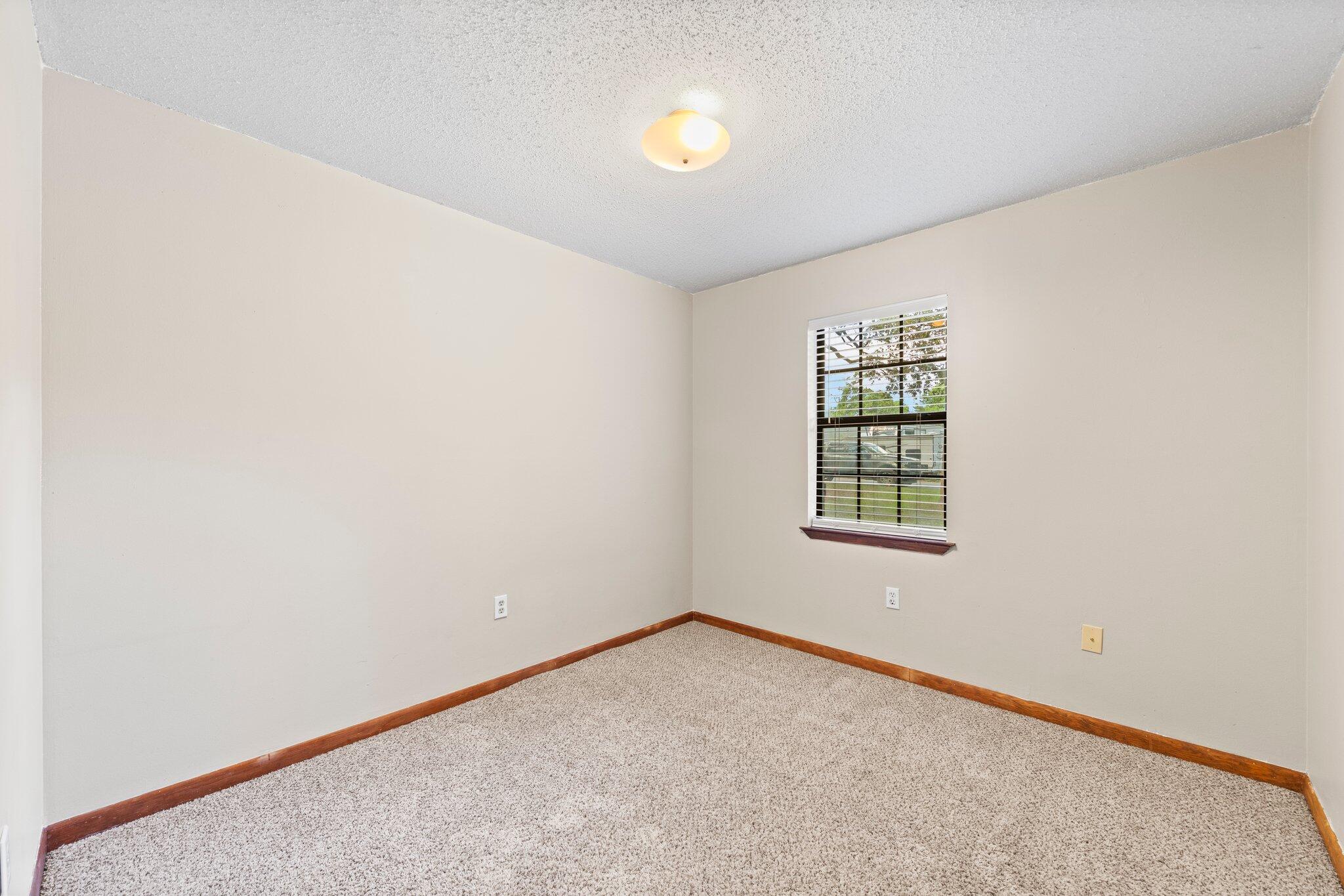 MINGER S/D - Residential Lease