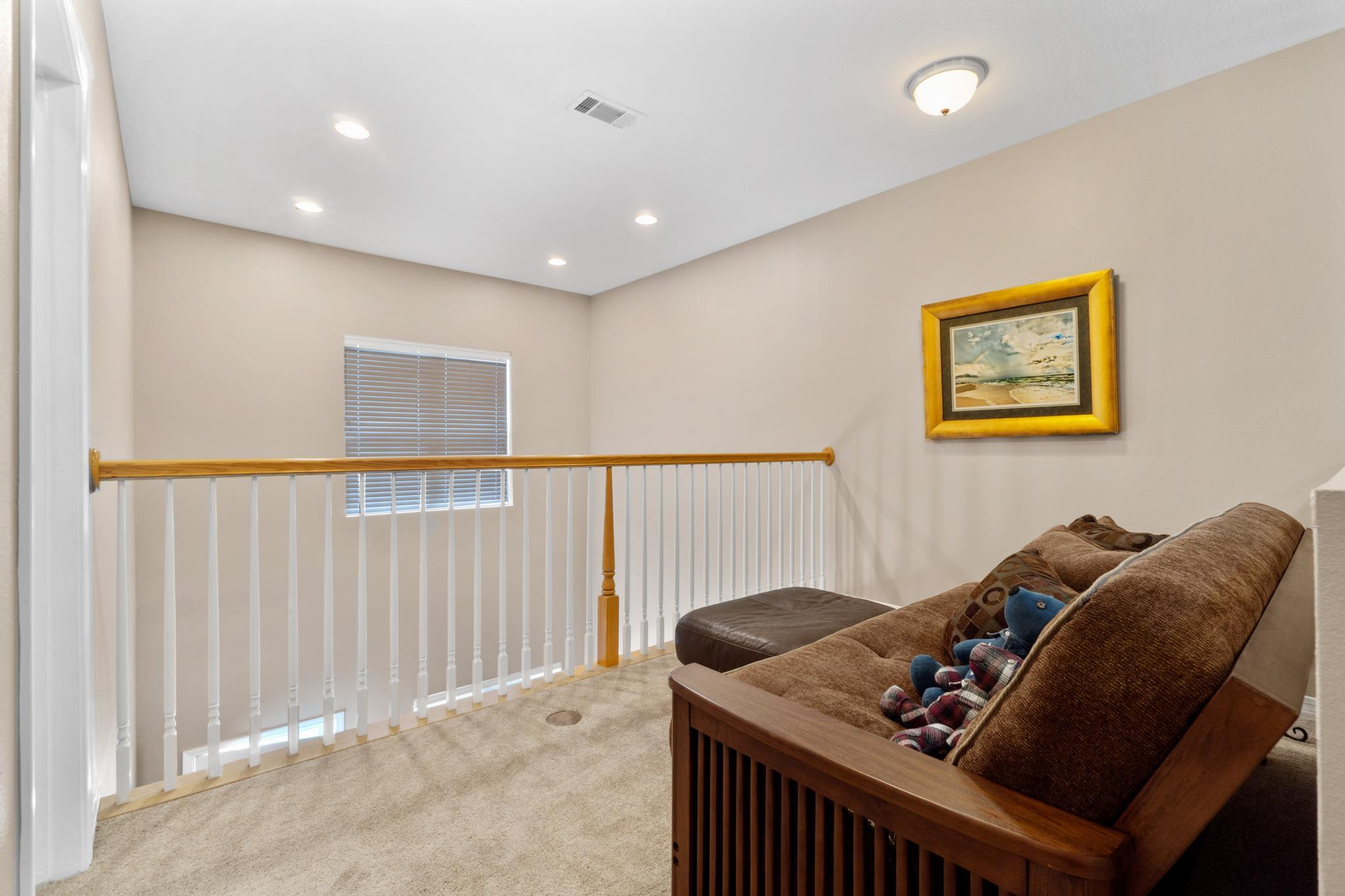 MERIDIAN SQUARE TOWNHOMES - Residential