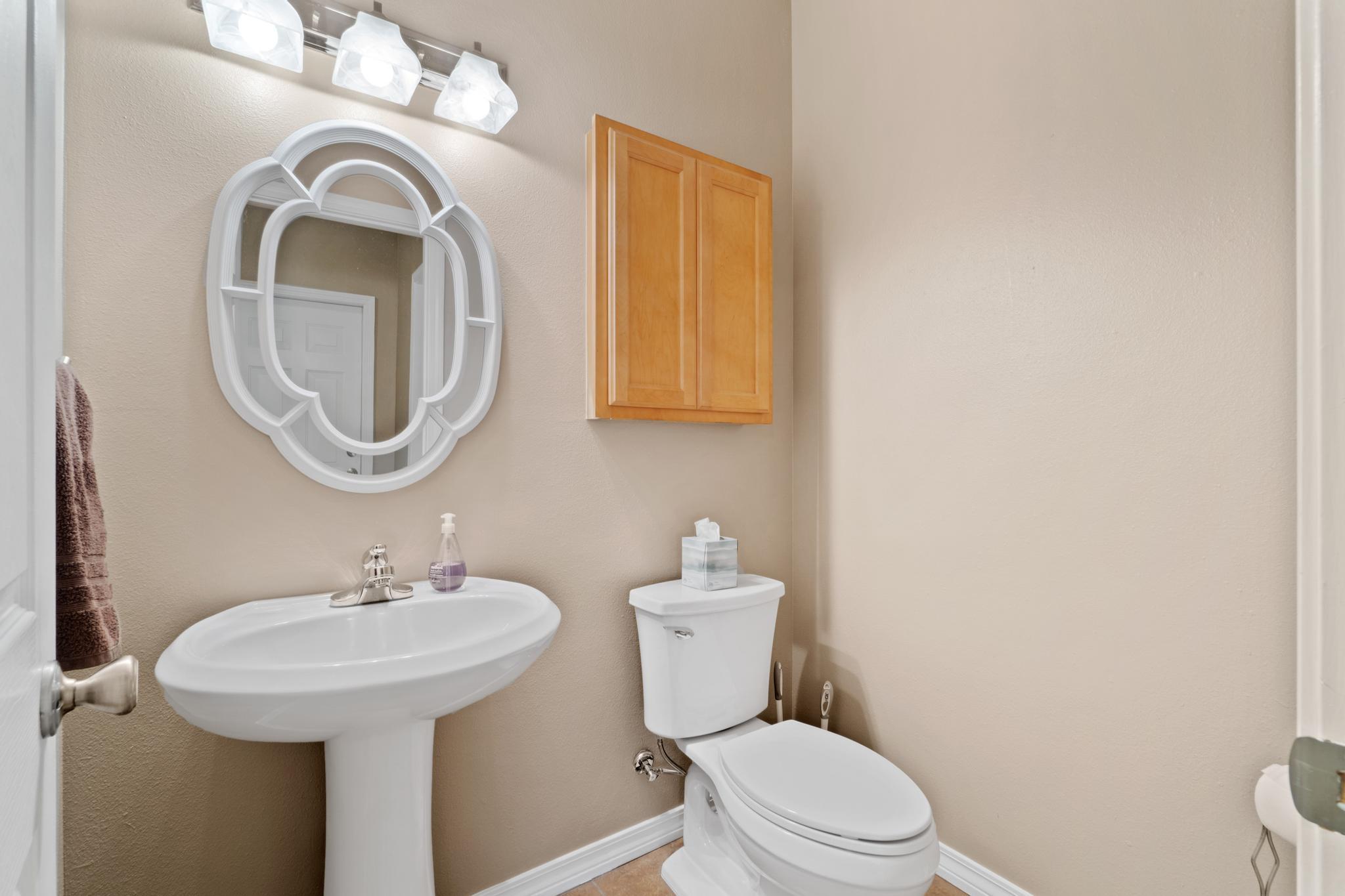 MERIDIAN SQUARE TOWNHOMES - Residential