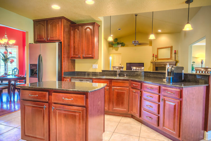 EMERALD LAKES PH 1 - Residential