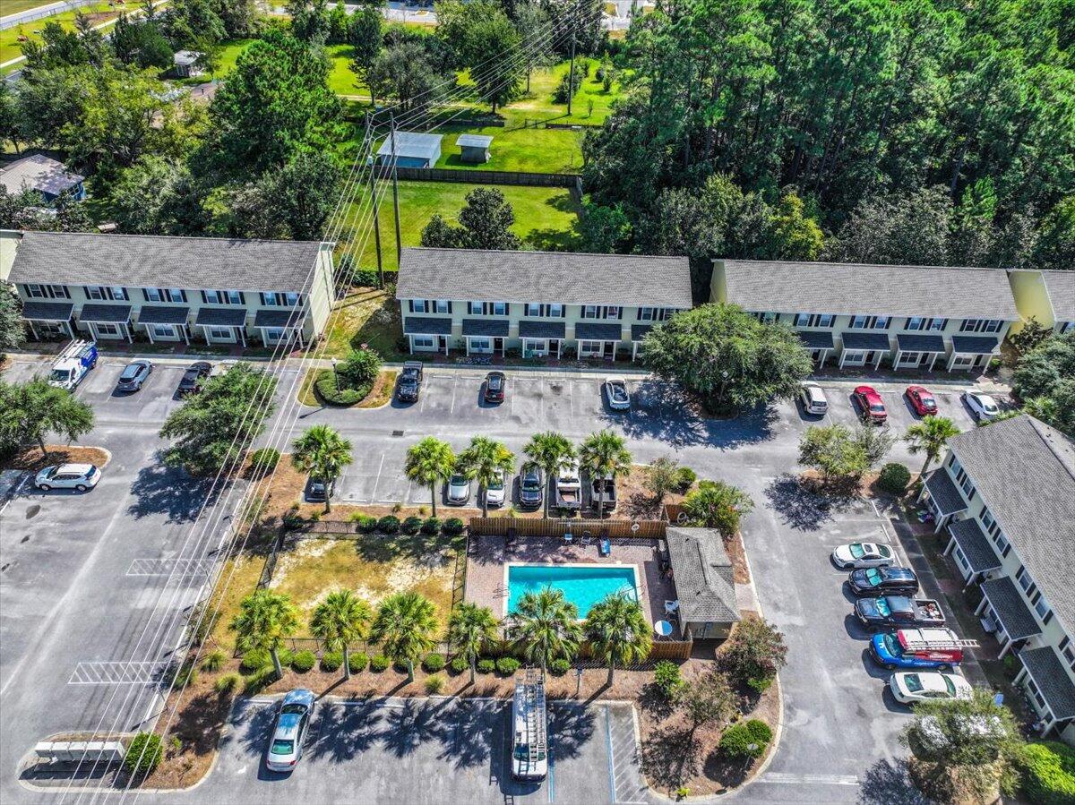 THE PALMS OF FREEPORT - Residential