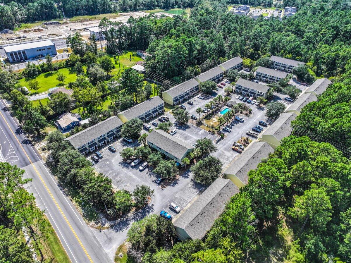 THE PALMS OF FREEPORT - Residential
